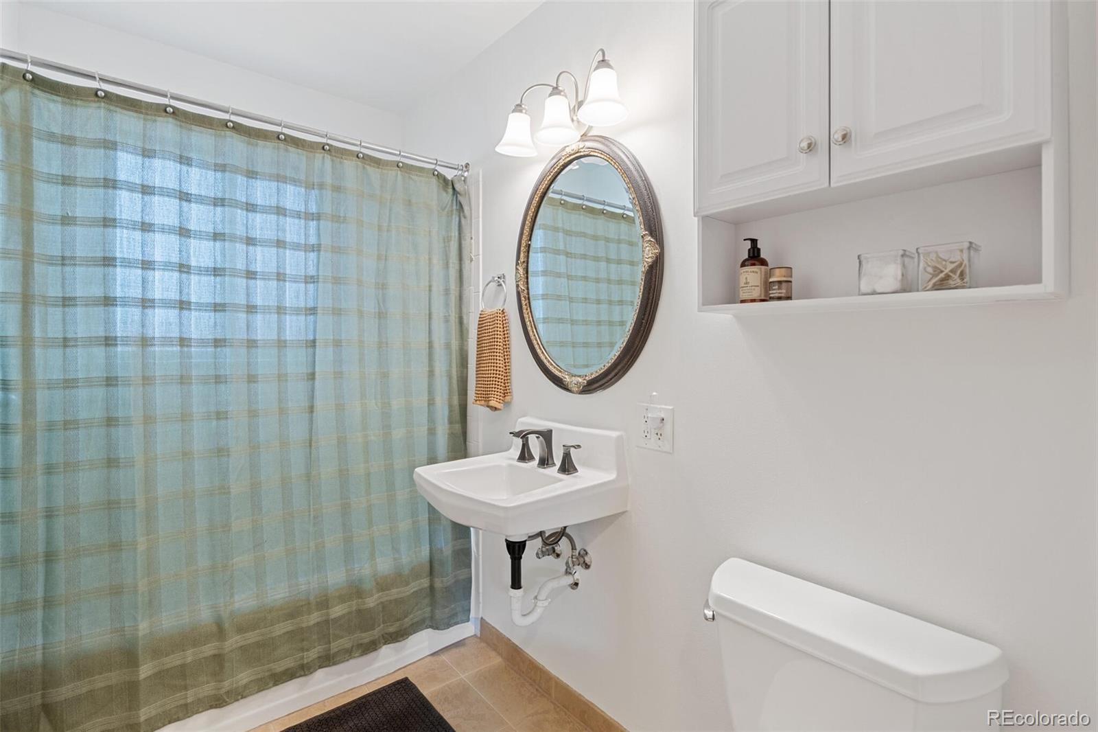 MLS Image #13 for 4942 n raleigh street,denver, Colorado