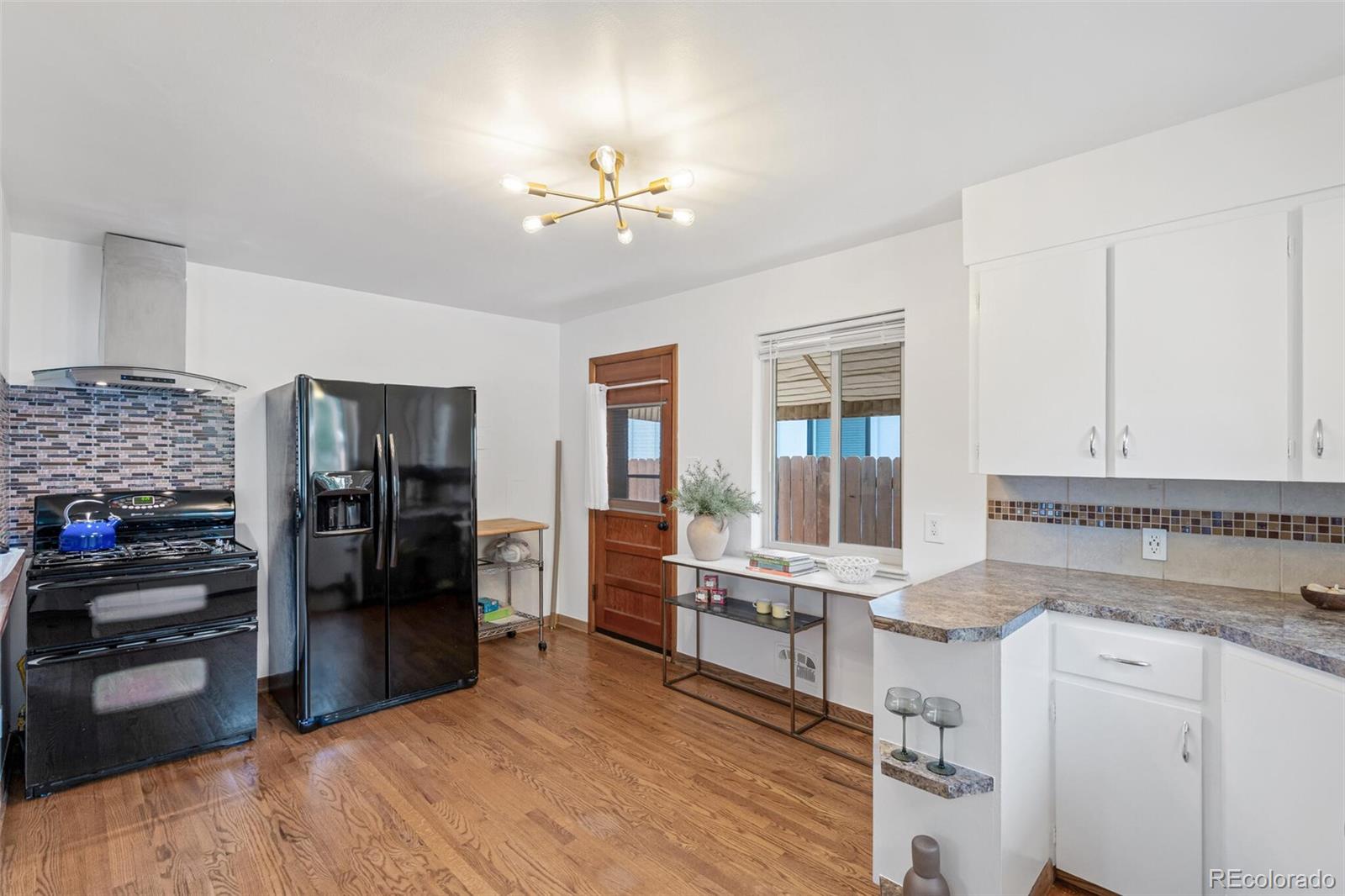 MLS Image #8 for 4942 n raleigh street,denver, Colorado