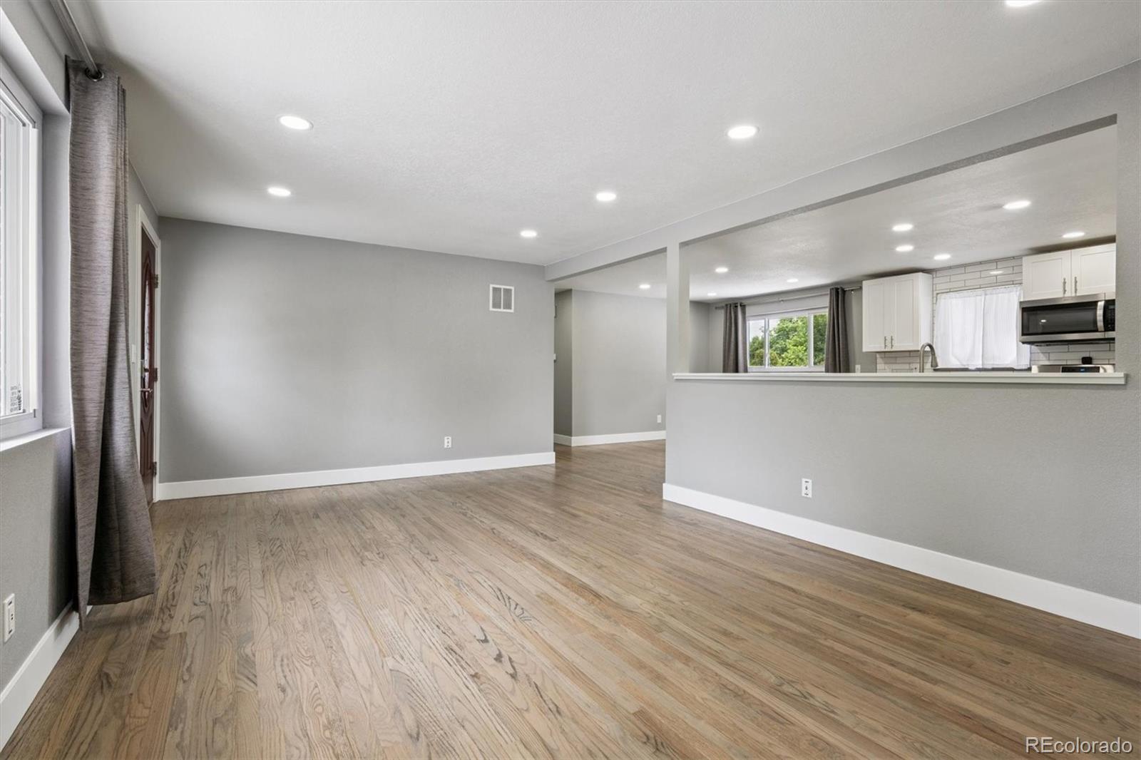 MLS Image #10 for 6560 s washington street,centennial, Colorado