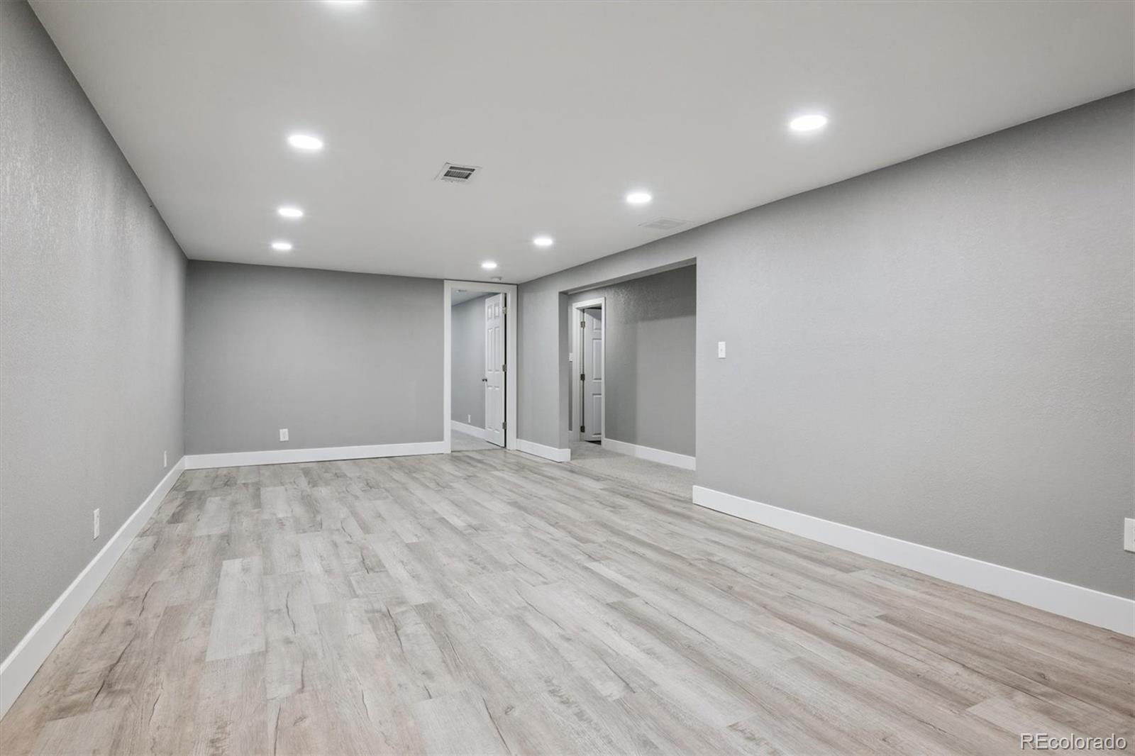 MLS Image #29 for 6560 s washington street,centennial, Colorado