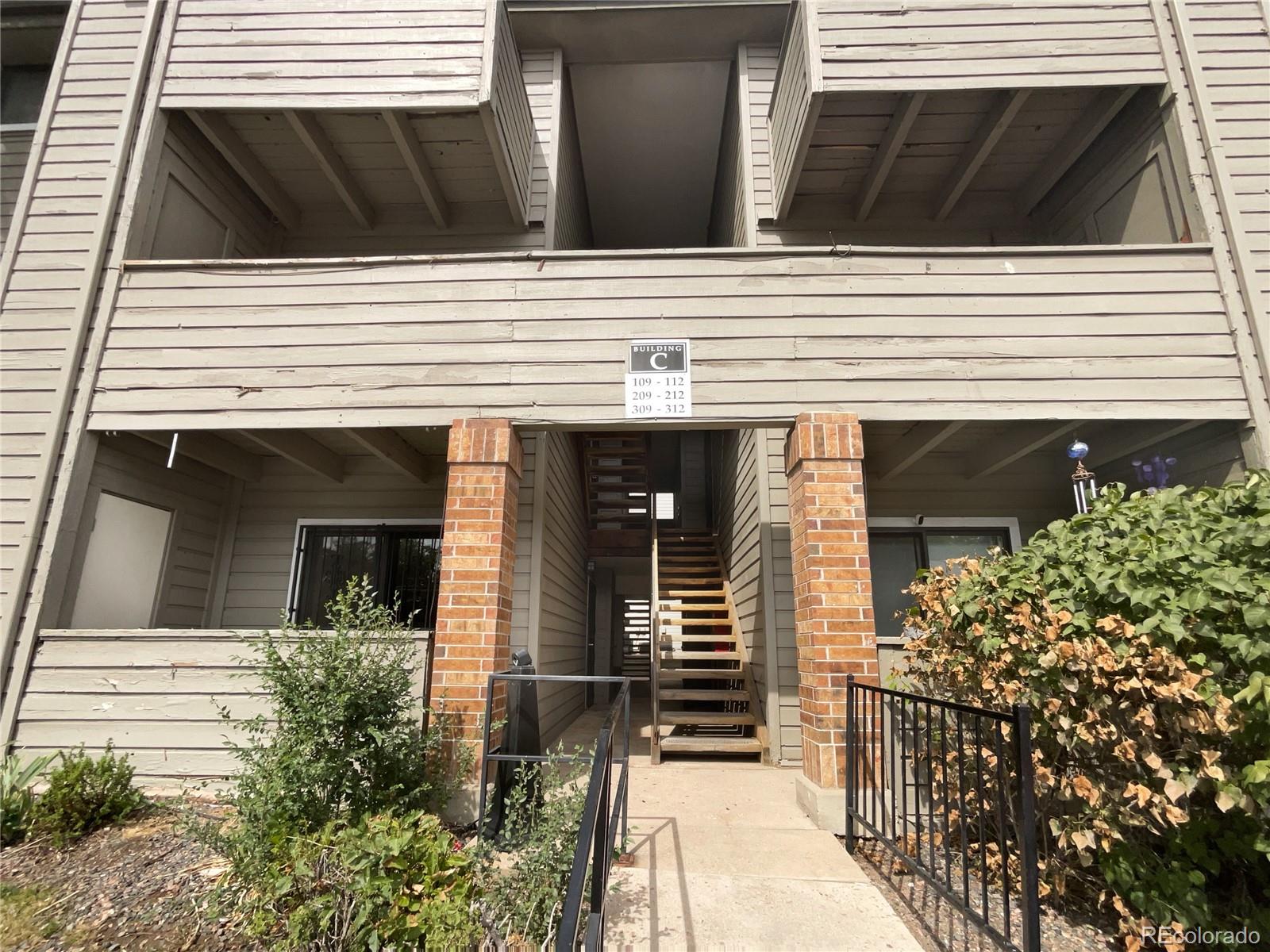 MLS Image #9 for 3100 s federal boulevard,denver, Colorado