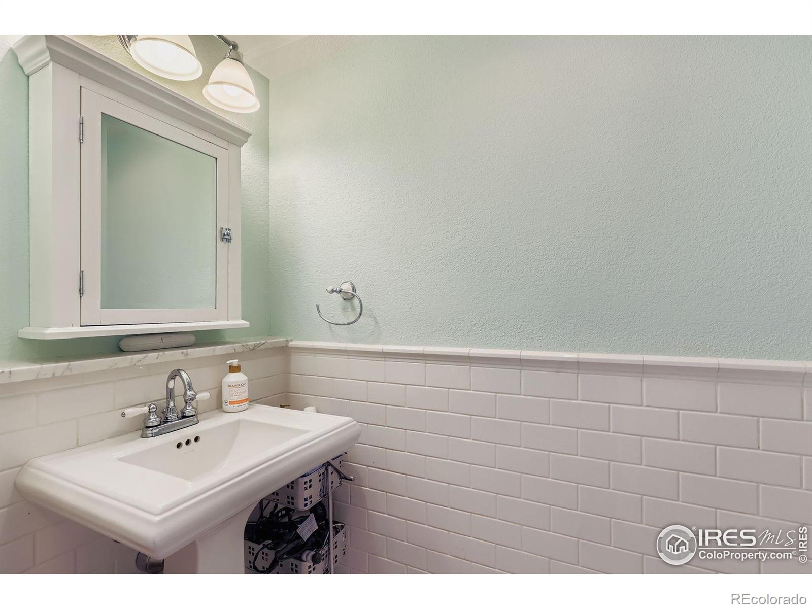 MLS Image #13 for 5124 n foothills highway,boulder, Colorado