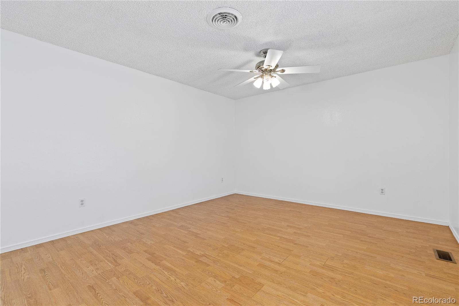MLS Image #6 for 2776 s helena way,aurora, Colorado