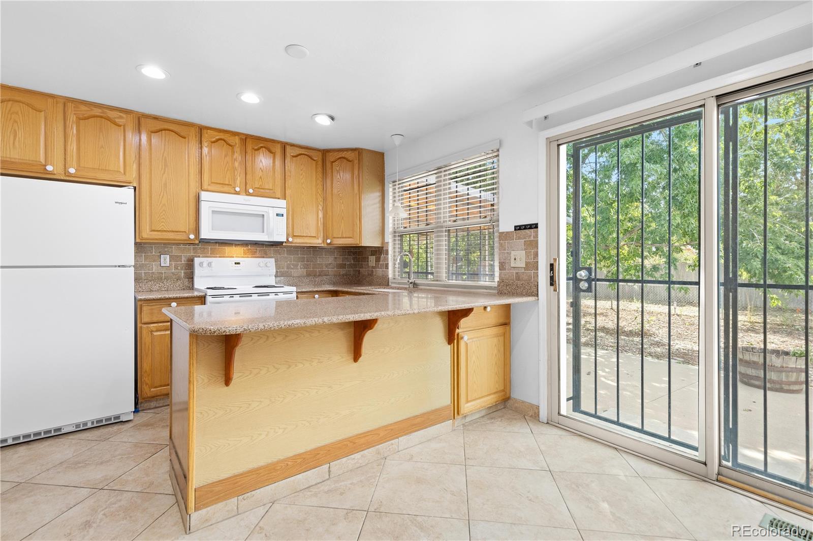 MLS Image #8 for 2776 s helena way,aurora, Colorado