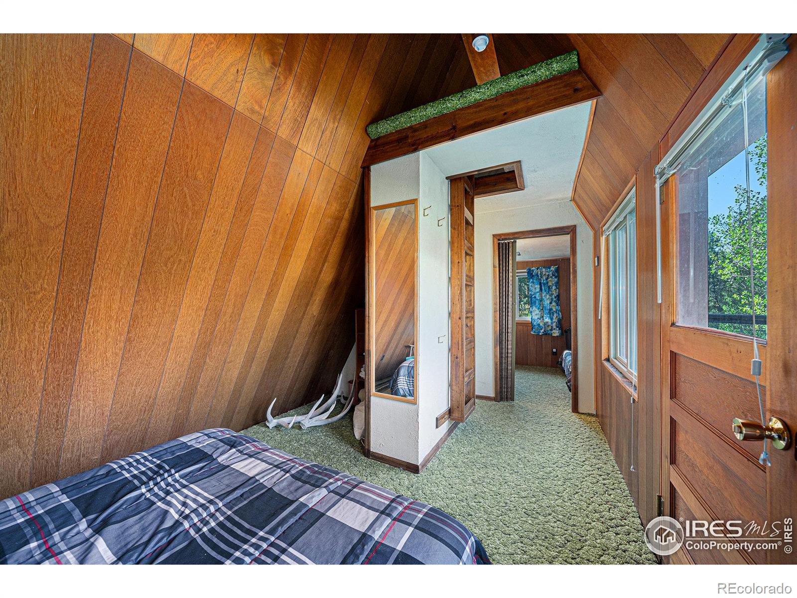 MLS Image #15 for 66  circle drive,glen haven, Colorado