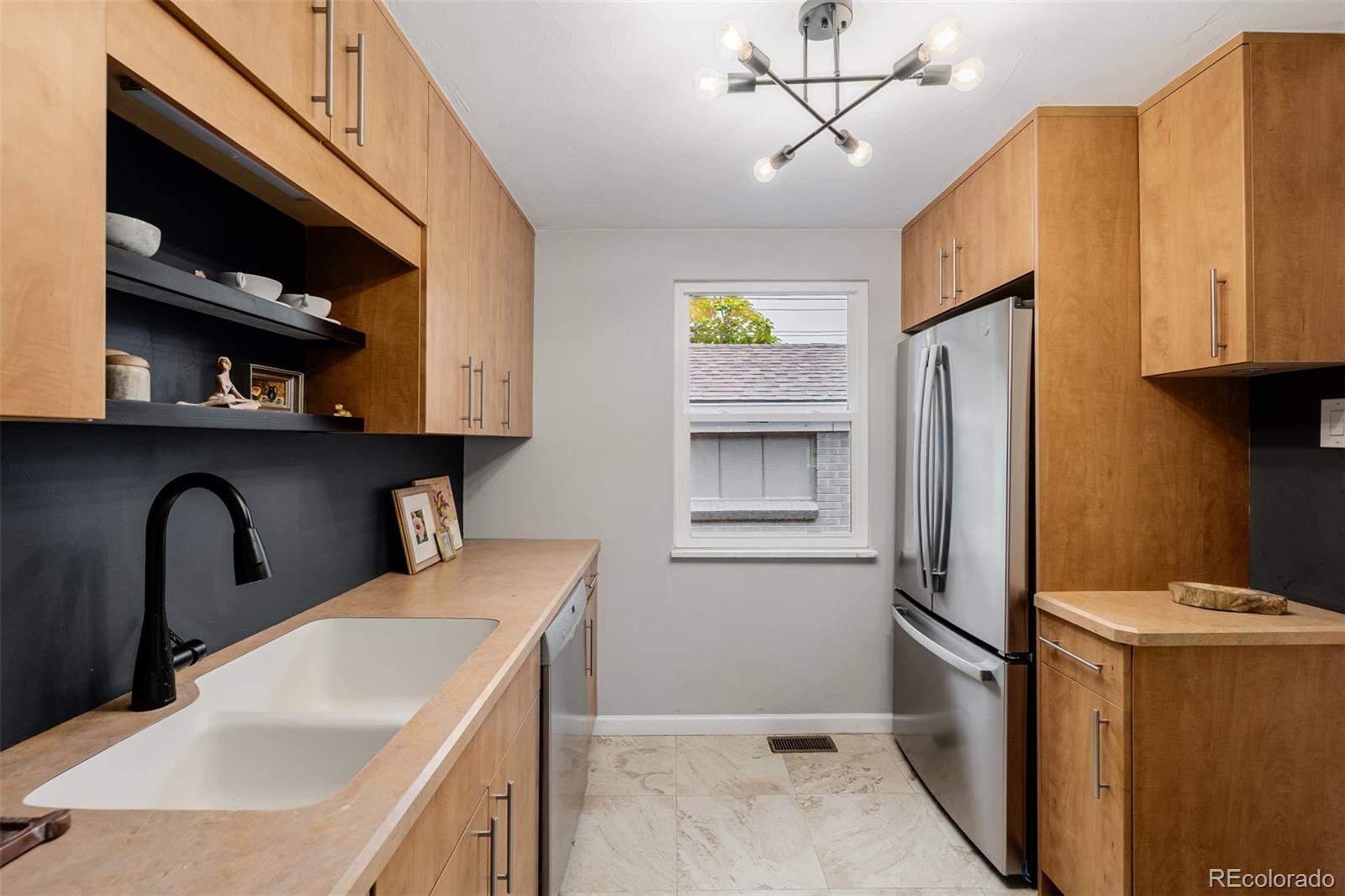 MLS Image #16 for 2200  grove street,denver, Colorado