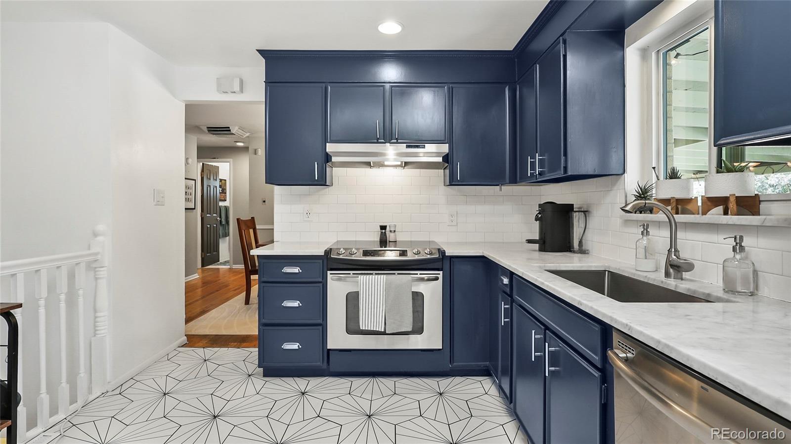 MLS Image #14 for 6009  lee street,arvada, Colorado