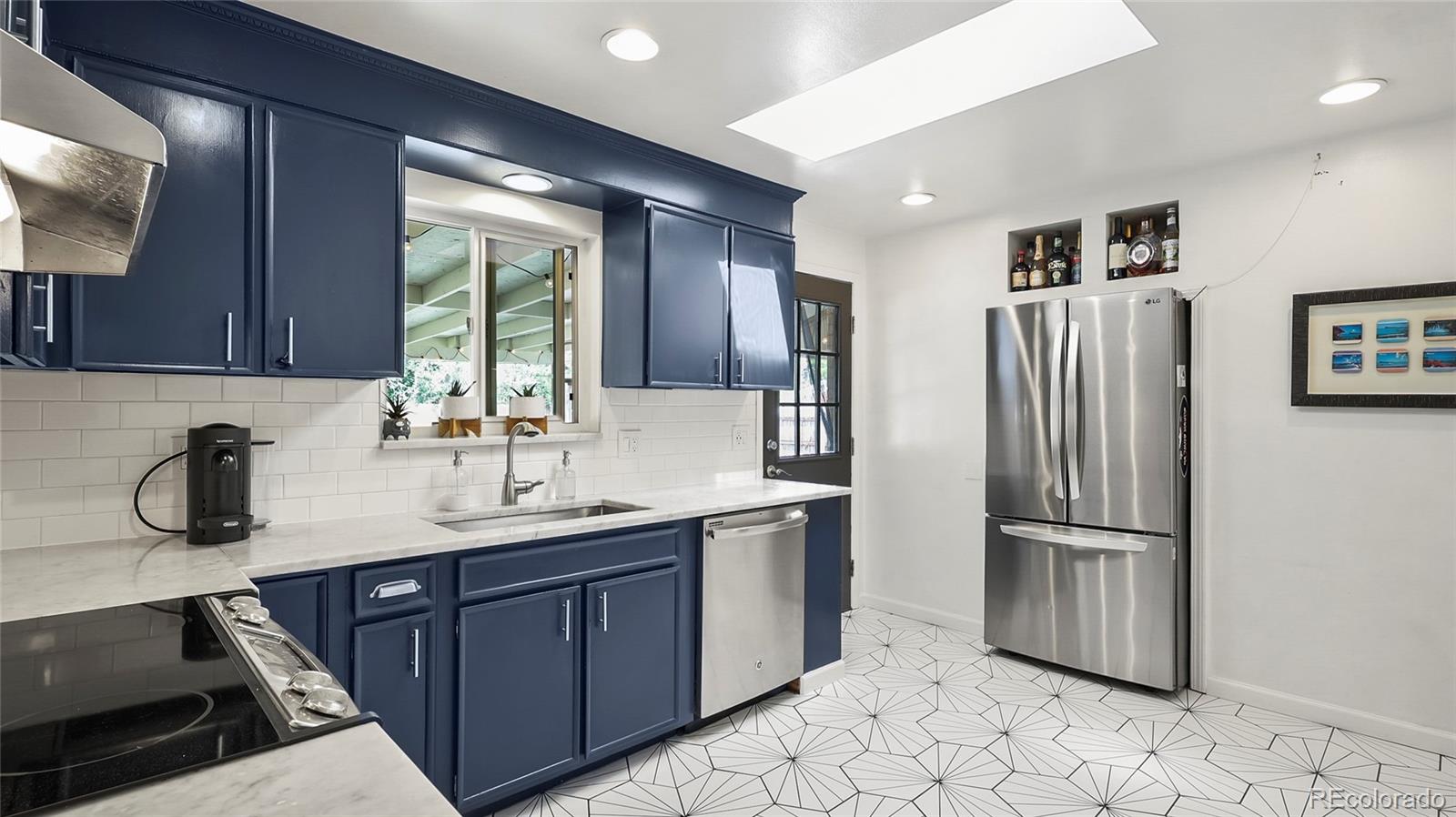 MLS Image #3 for 6009  lee street,arvada, Colorado