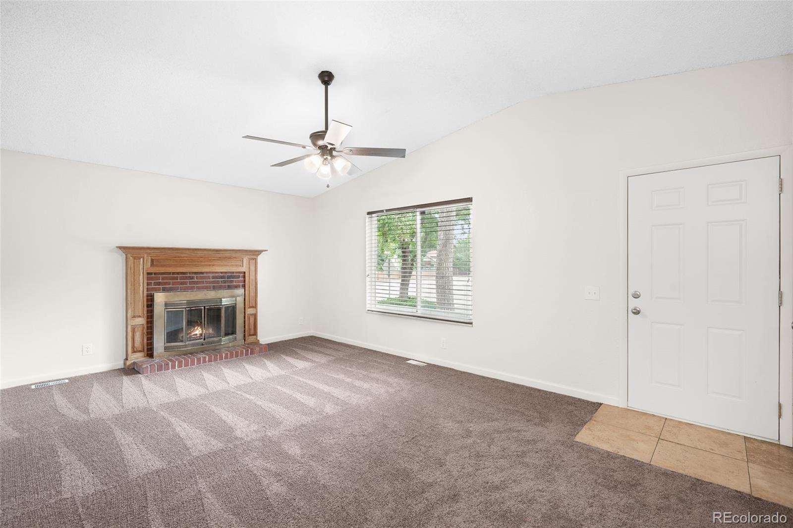 MLS Image #3 for 15889 e mansfield avenue,aurora, Colorado