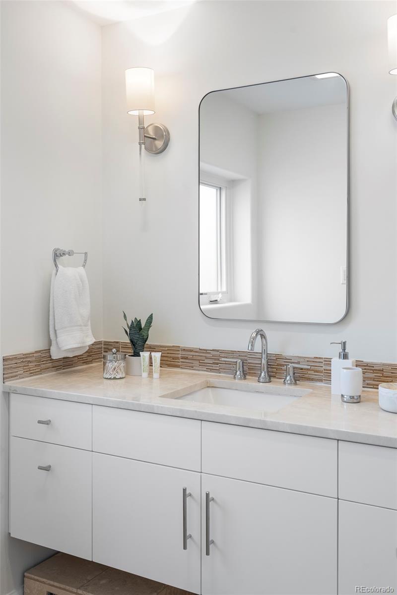 MLS Image #21 for 25 s fairfax street,denver, Colorado