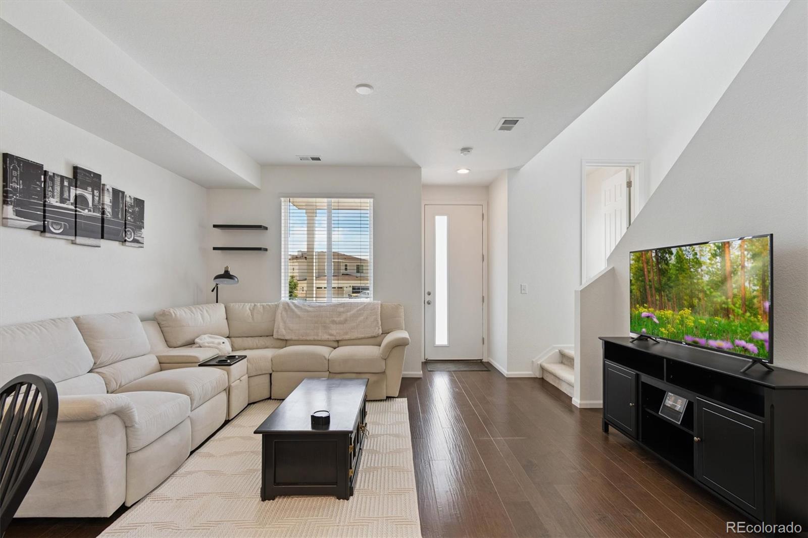 MLS Image #5 for 1627 s andes way,aurora, Colorado
