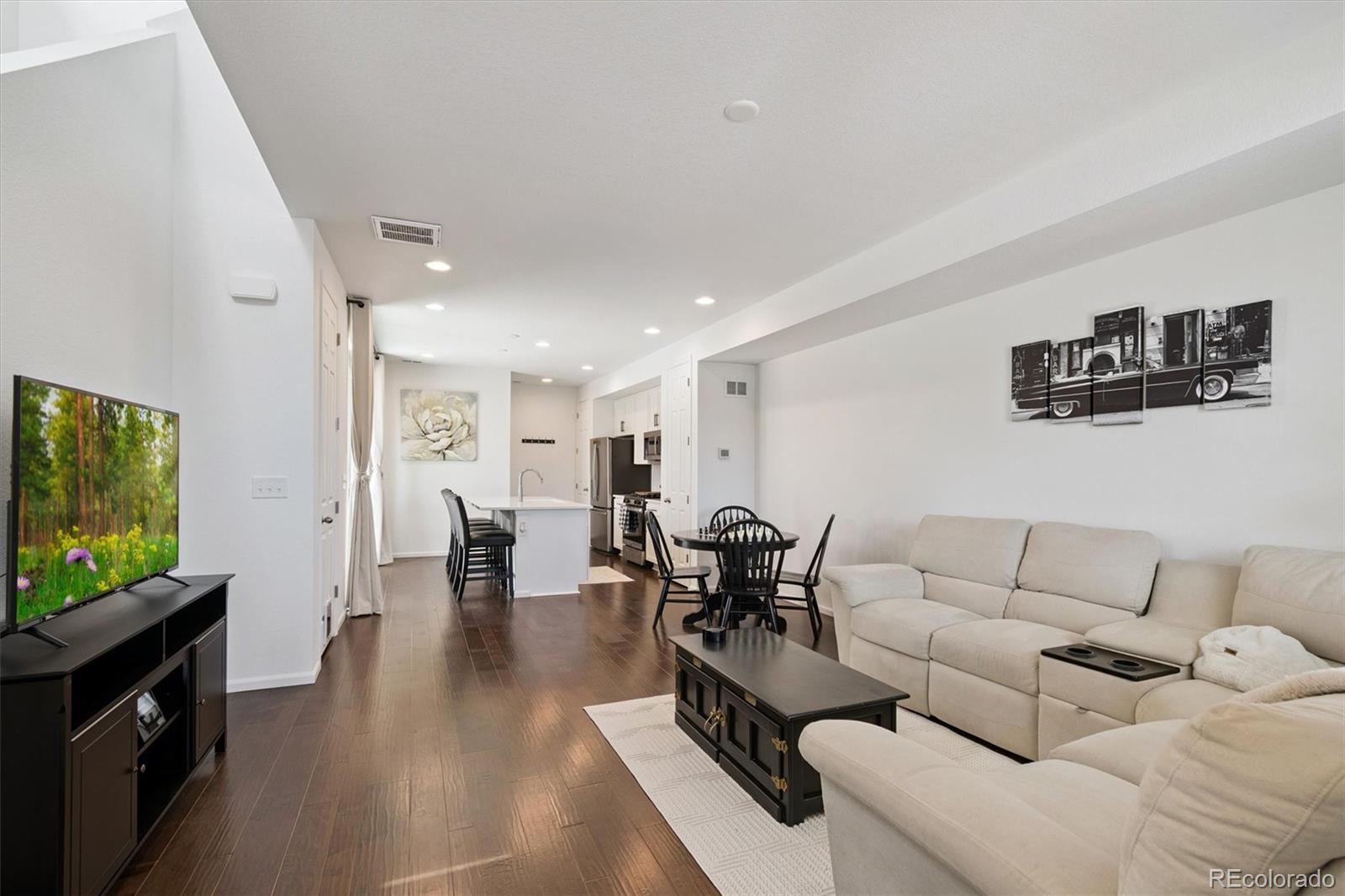 MLS Image #6 for 1627 s andes way,aurora, Colorado