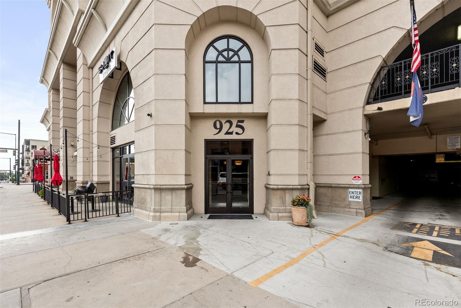 MLS Image #1 for 925 n lincoln street,denver, Colorado