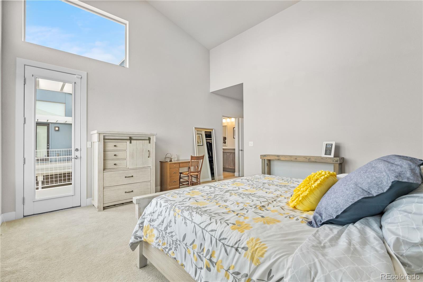 MLS Image #19 for 5487  valentia street,denver, Colorado