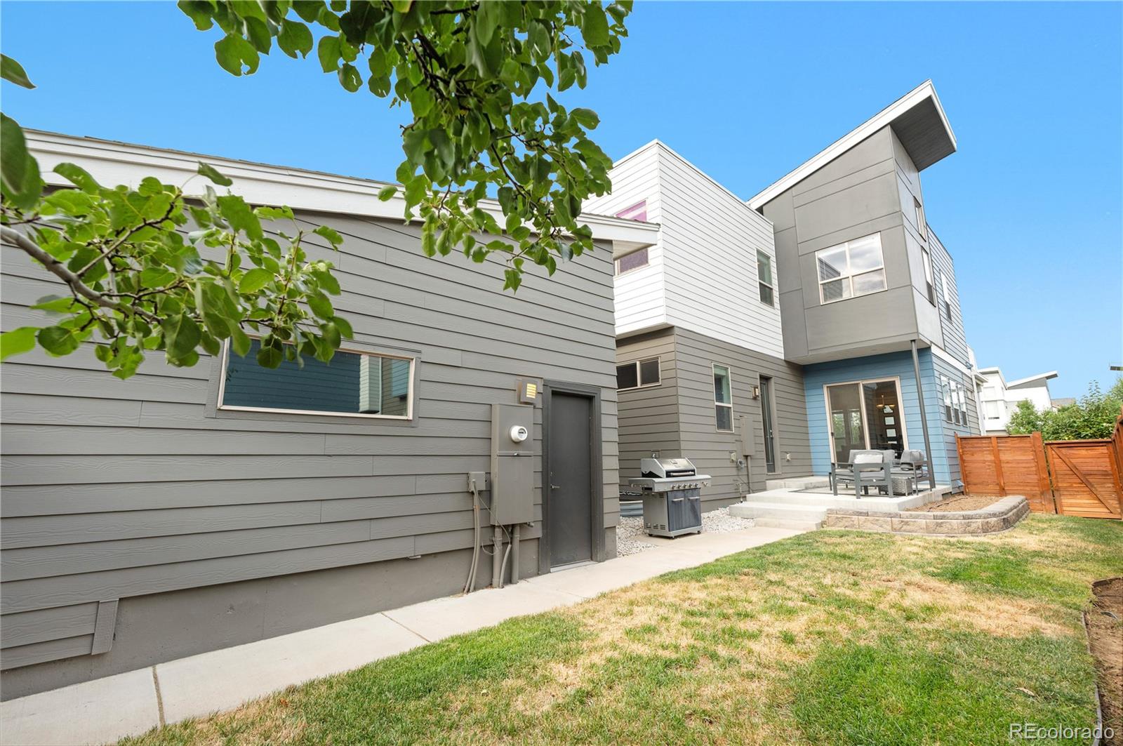 MLS Image #40 for 5487  valentia street,denver, Colorado