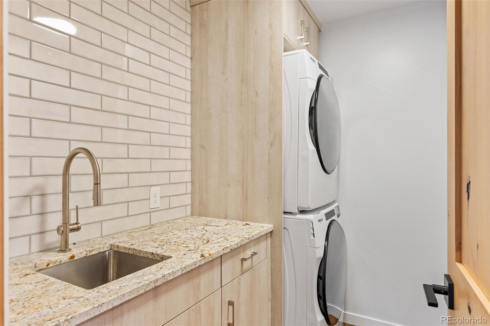 MLS Image #17 for 28776  summit ranch drive,golden, Colorado