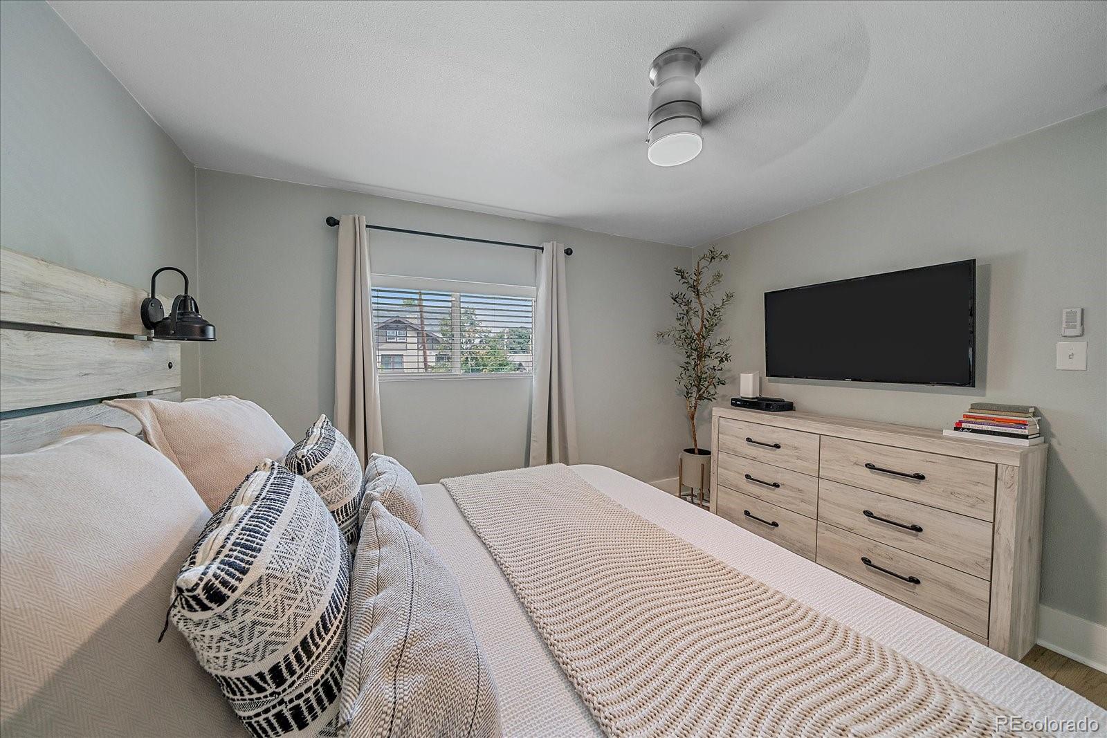 MLS Image #17 for 2849  hazel court,denver, Colorado
