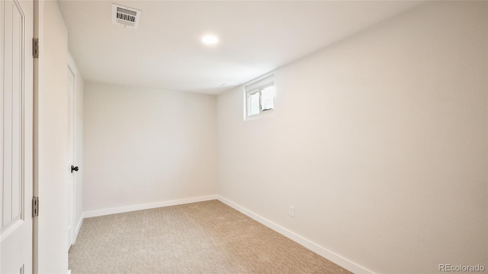 MLS Image #20 for 941  bronco road,denver, Colorado