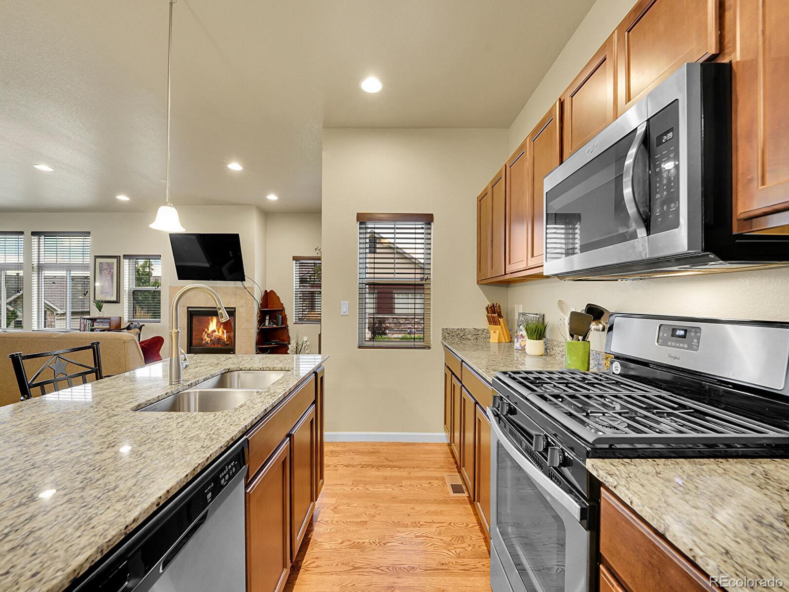 MLS Image #14 for 1979 s flanders way,aurora, Colorado