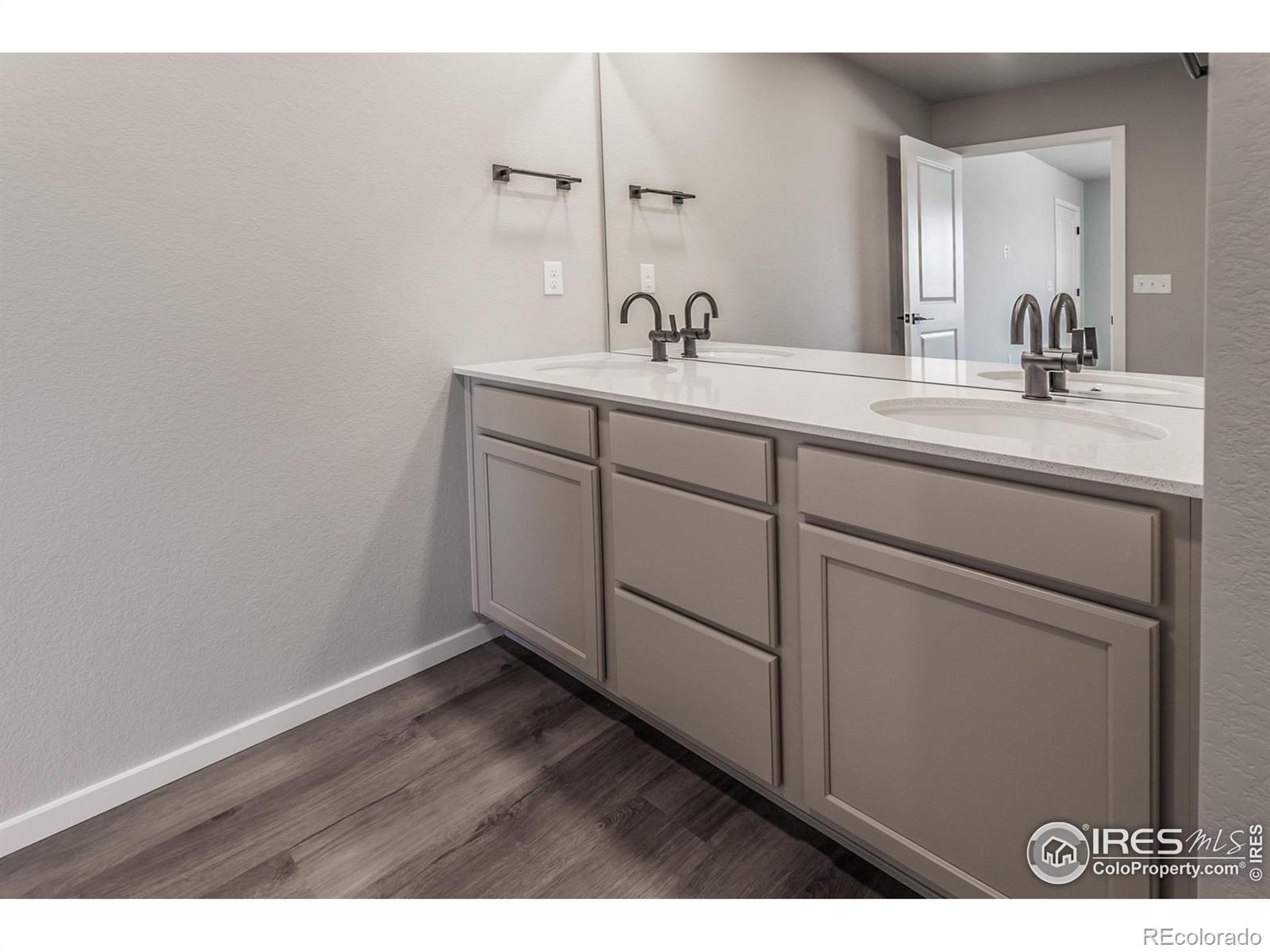 MLS Image #24 for 1610  sunflower way,johnstown, Colorado