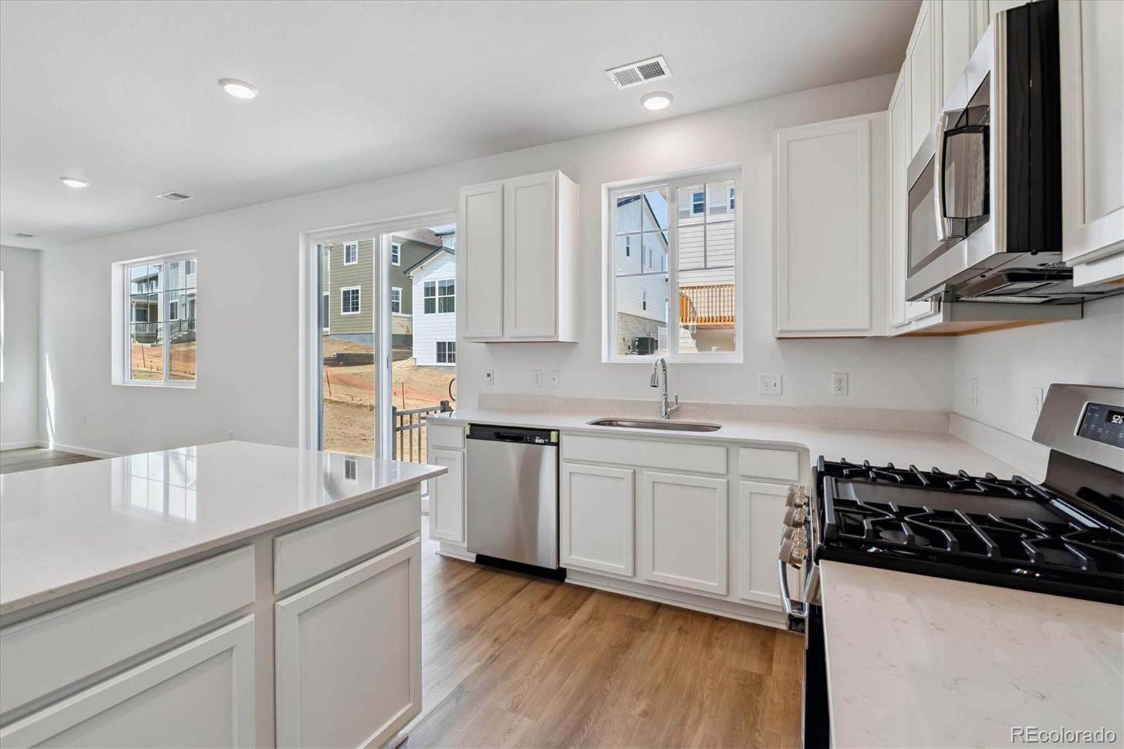 MLS Image #10 for 469 s salida street,aurora, Colorado