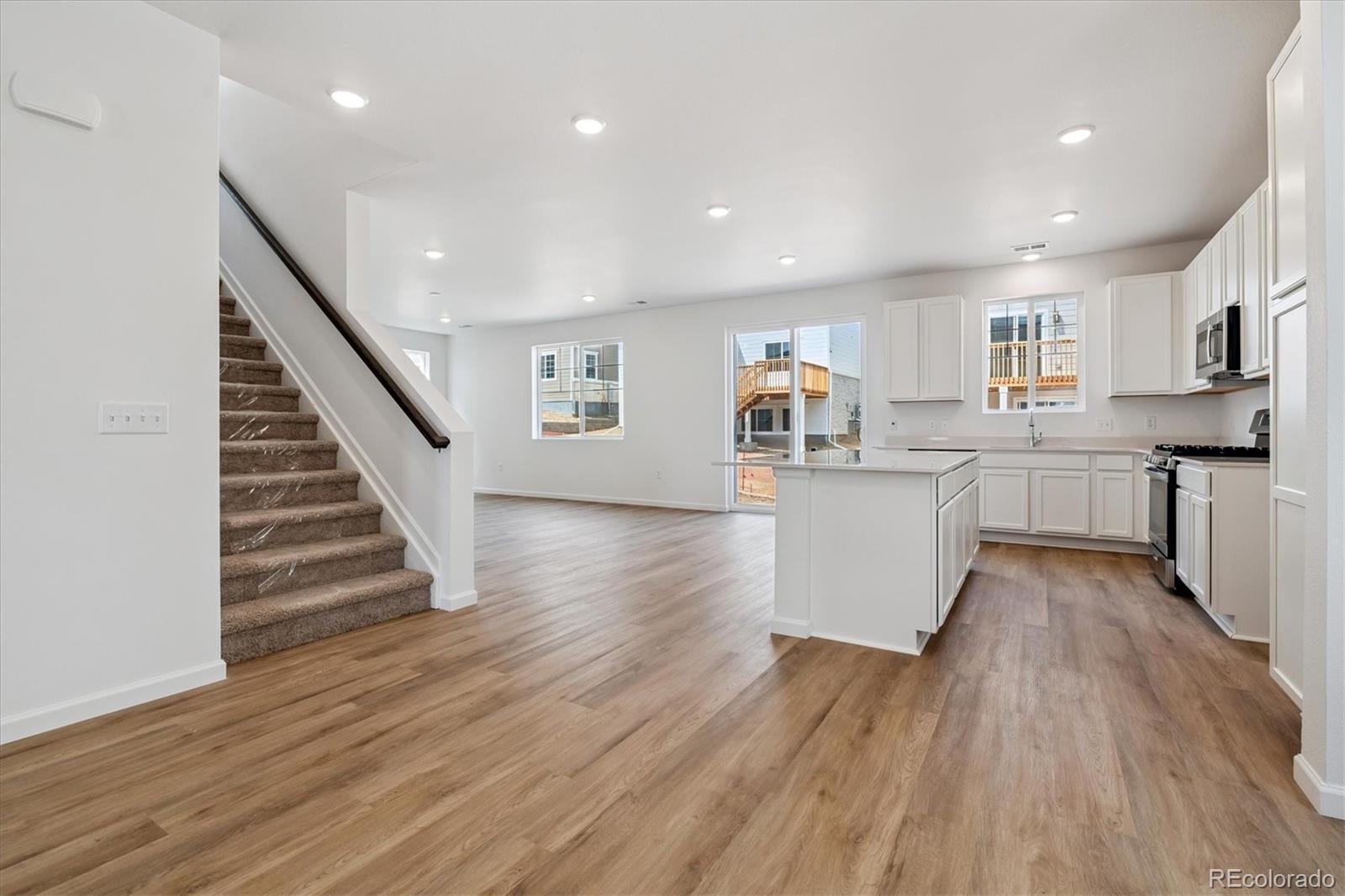 MLS Image #6 for 469 s salida street,aurora, Colorado