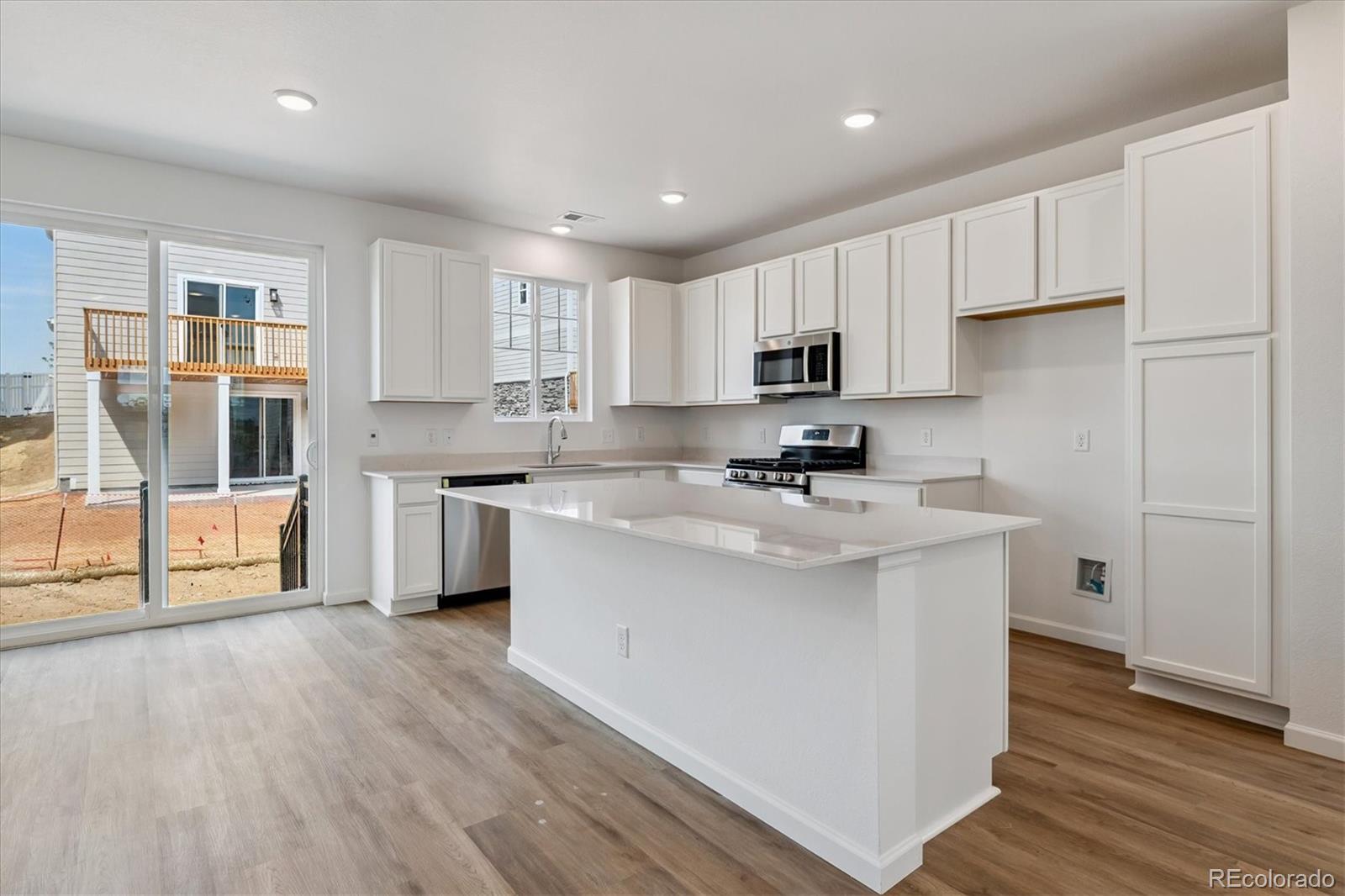 MLS Image #7 for 469 s salida street,aurora, Colorado