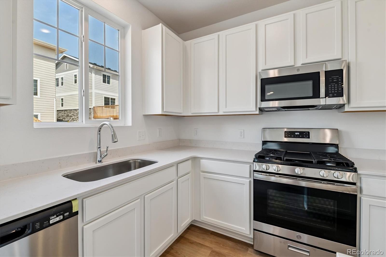 MLS Image #9 for 469 s salida street,aurora, Colorado
