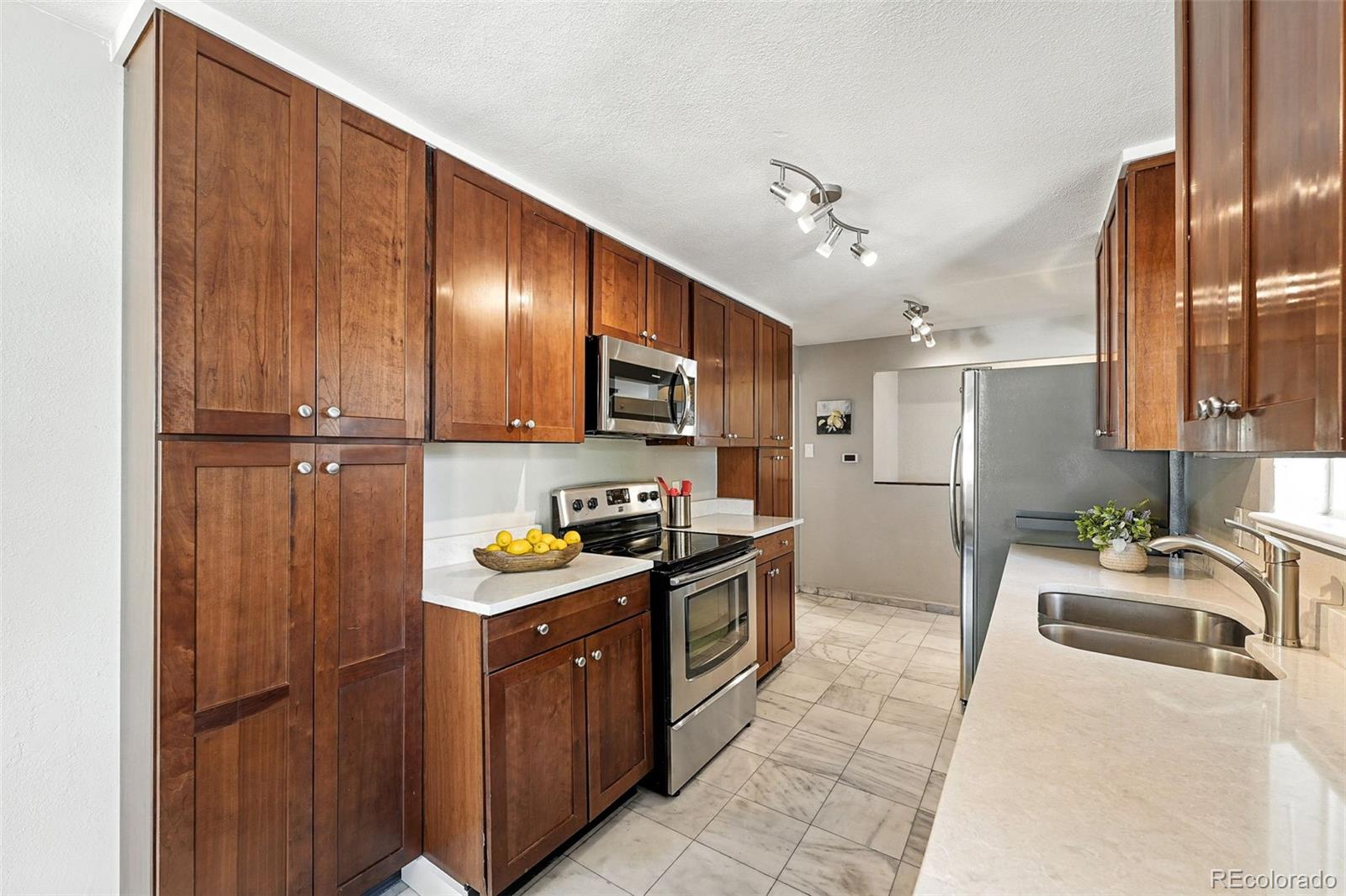 MLS Image #10 for 5990  field street,arvada, Colorado