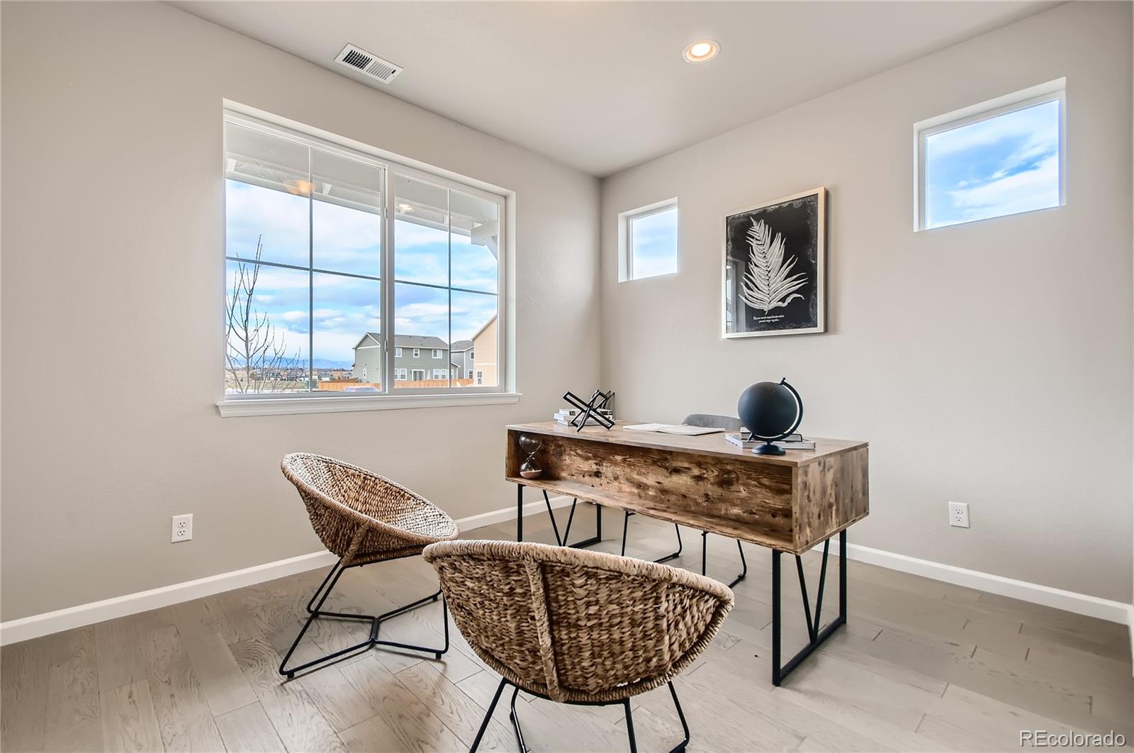MLS Image #14 for 54930 e 28th place,strasburg, Colorado