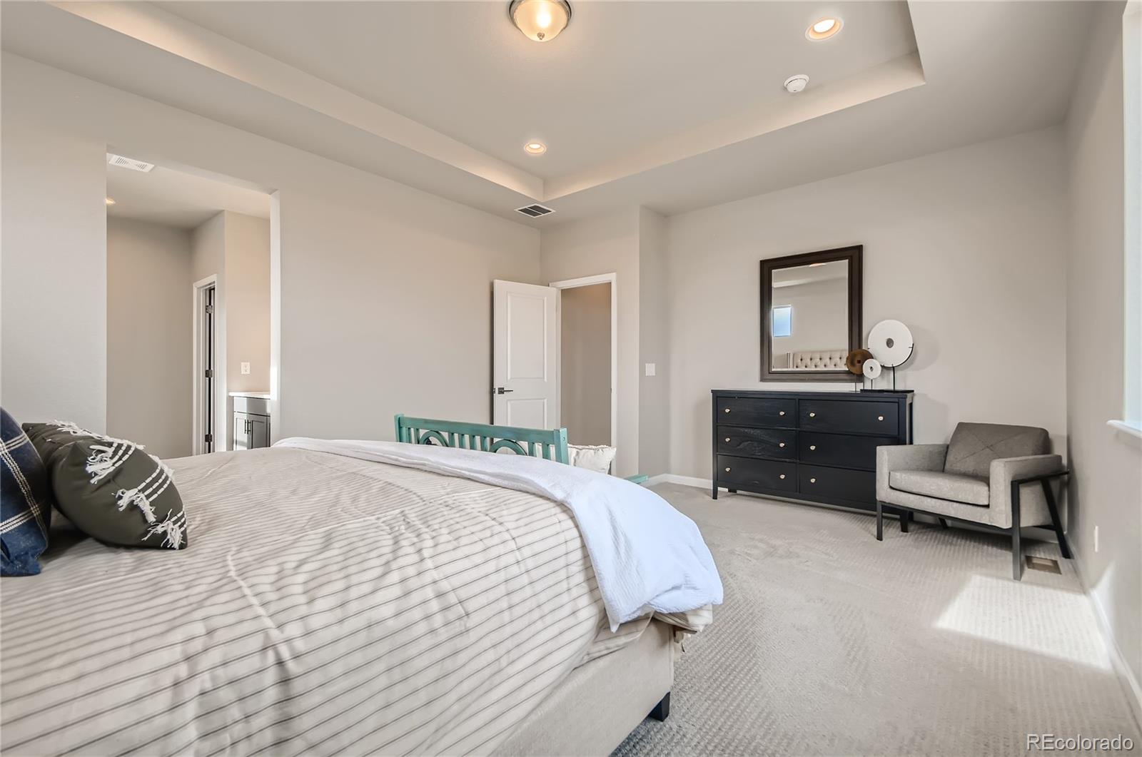 MLS Image #20 for 54930 e 28th place,strasburg, Colorado