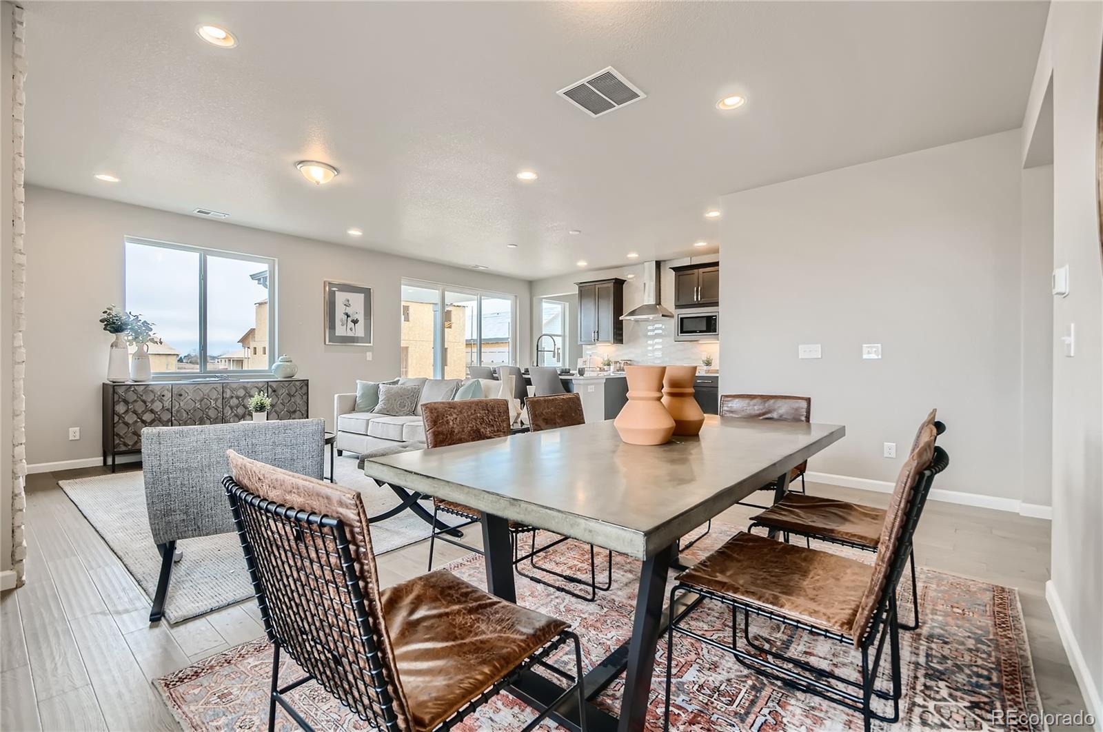 MLS Image #8 for 54930 e 28th place,strasburg, Colorado