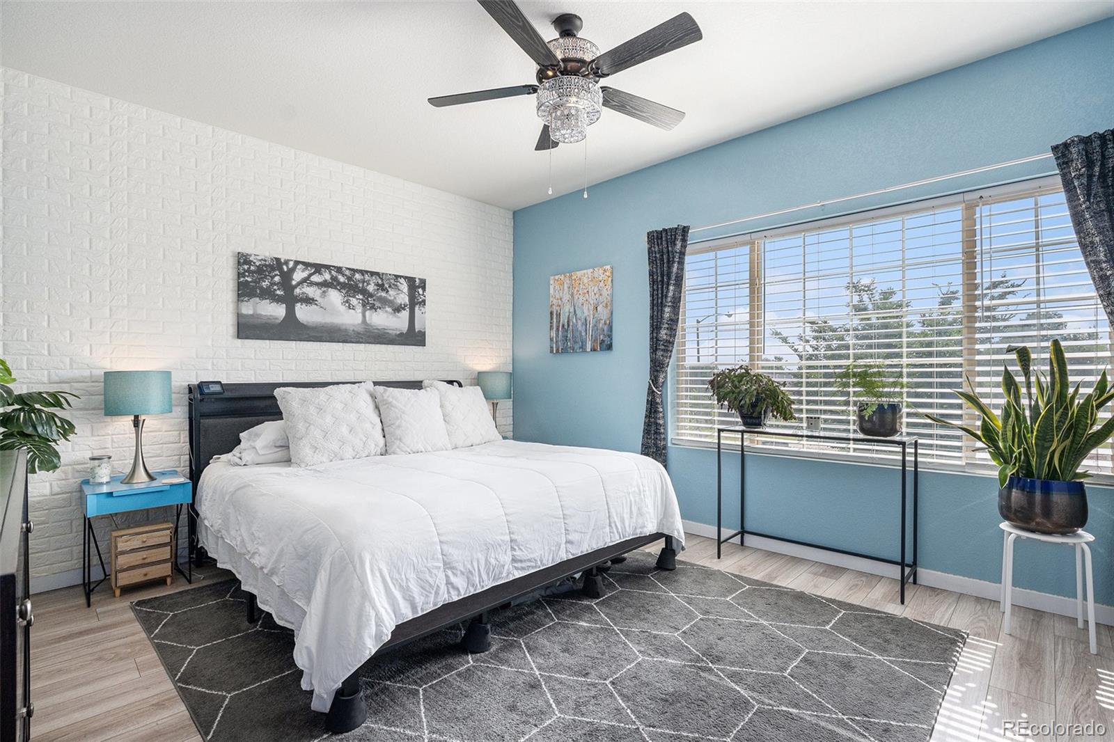 MLS Image #11 for 857 e 98th avenue,thornton, Colorado