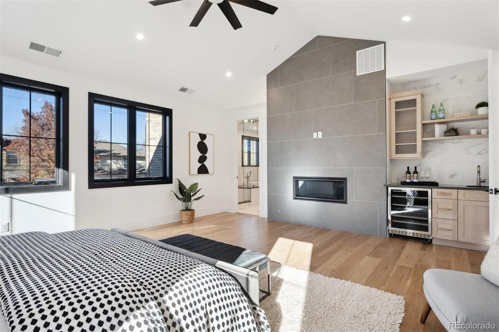 MLS Image #22 for 457 s vine street,denver, Colorado