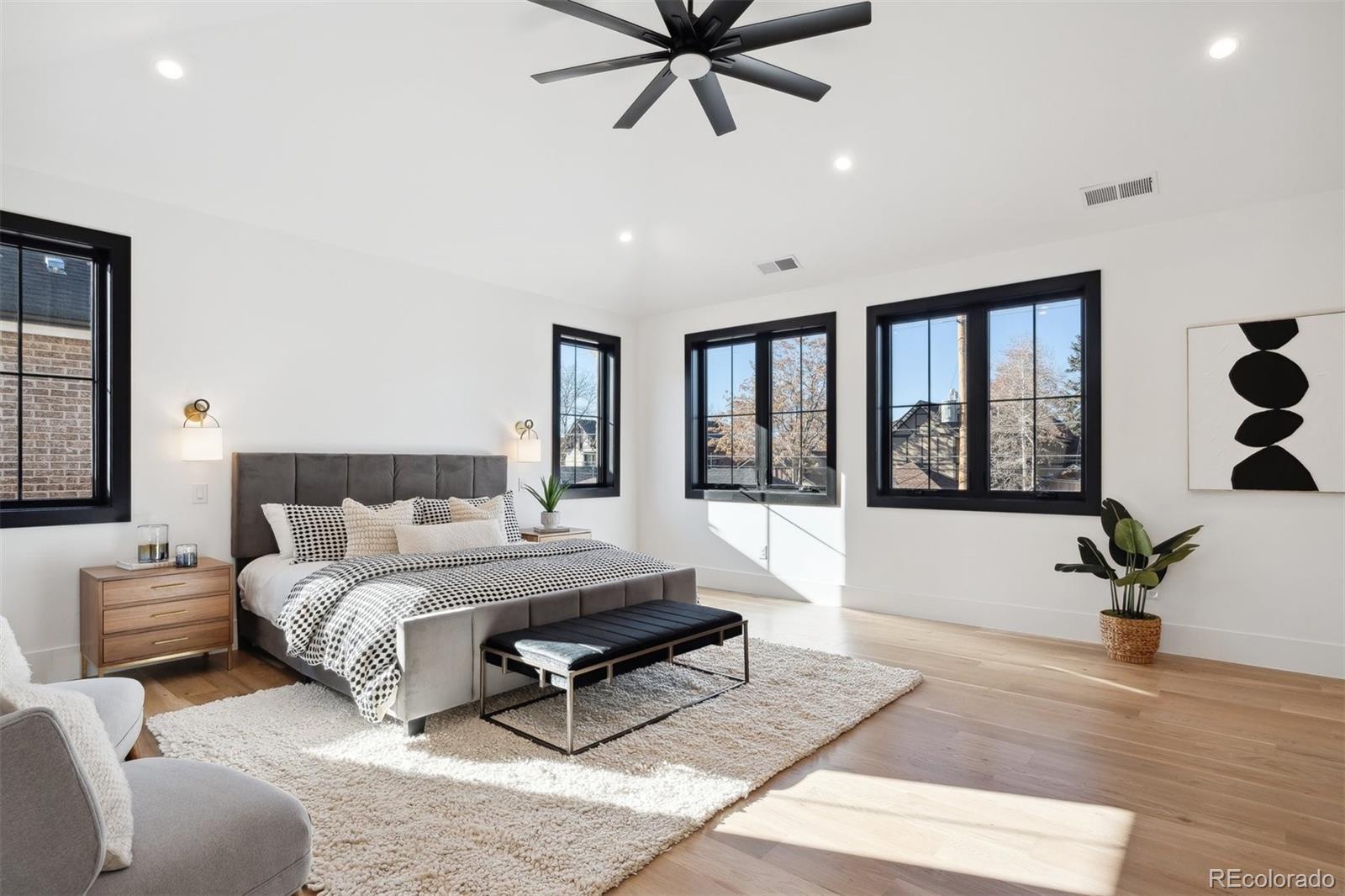 MLS Image #23 for 457 s vine street,denver, Colorado