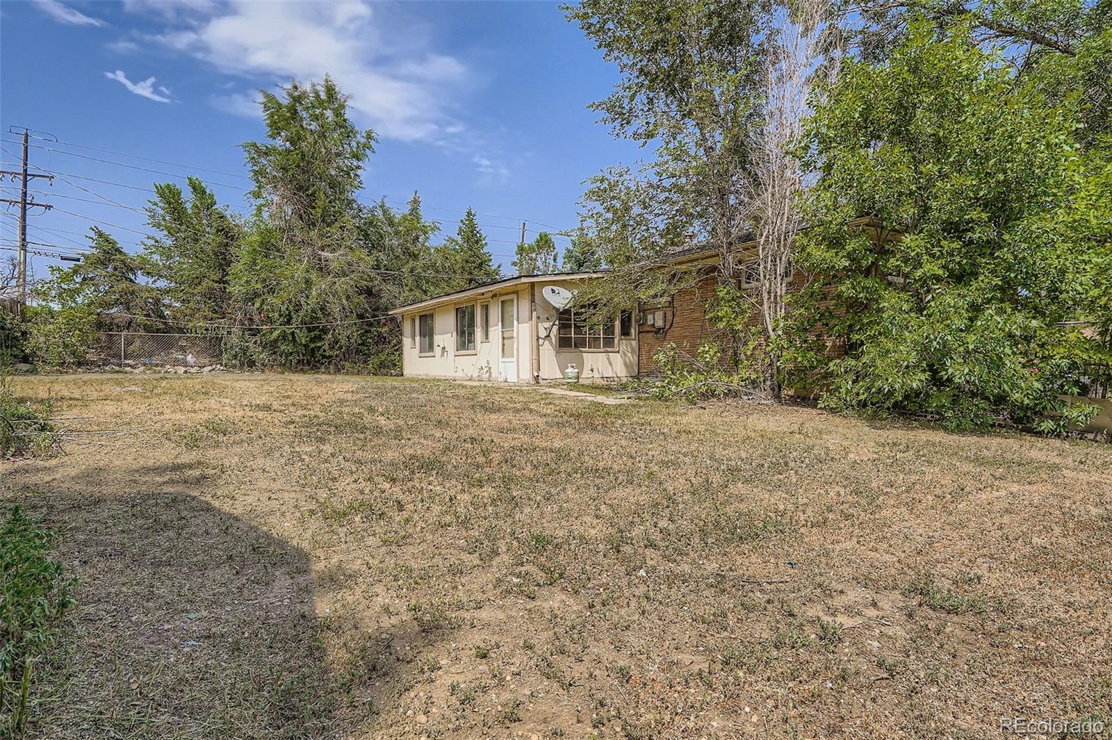 MLS Image #20 for 8361  wyandot street,denver, Colorado