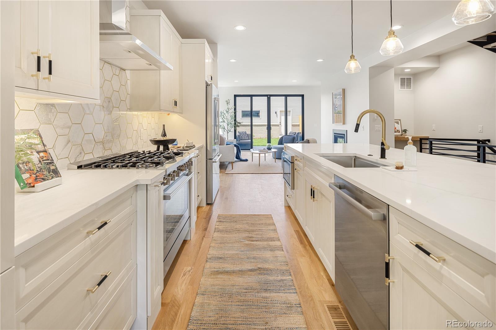 MLS Image #2 for 2143 n high street,denver, Colorado