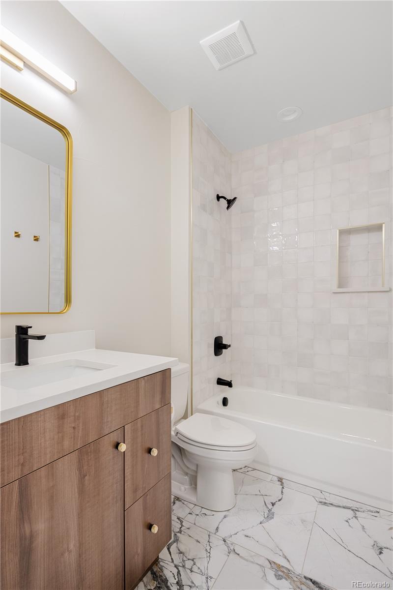 MLS Image #29 for 2143 n high street,denver, Colorado