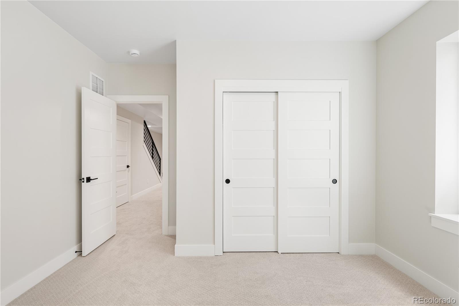 MLS Image #31 for 2143 n high street,denver, Colorado