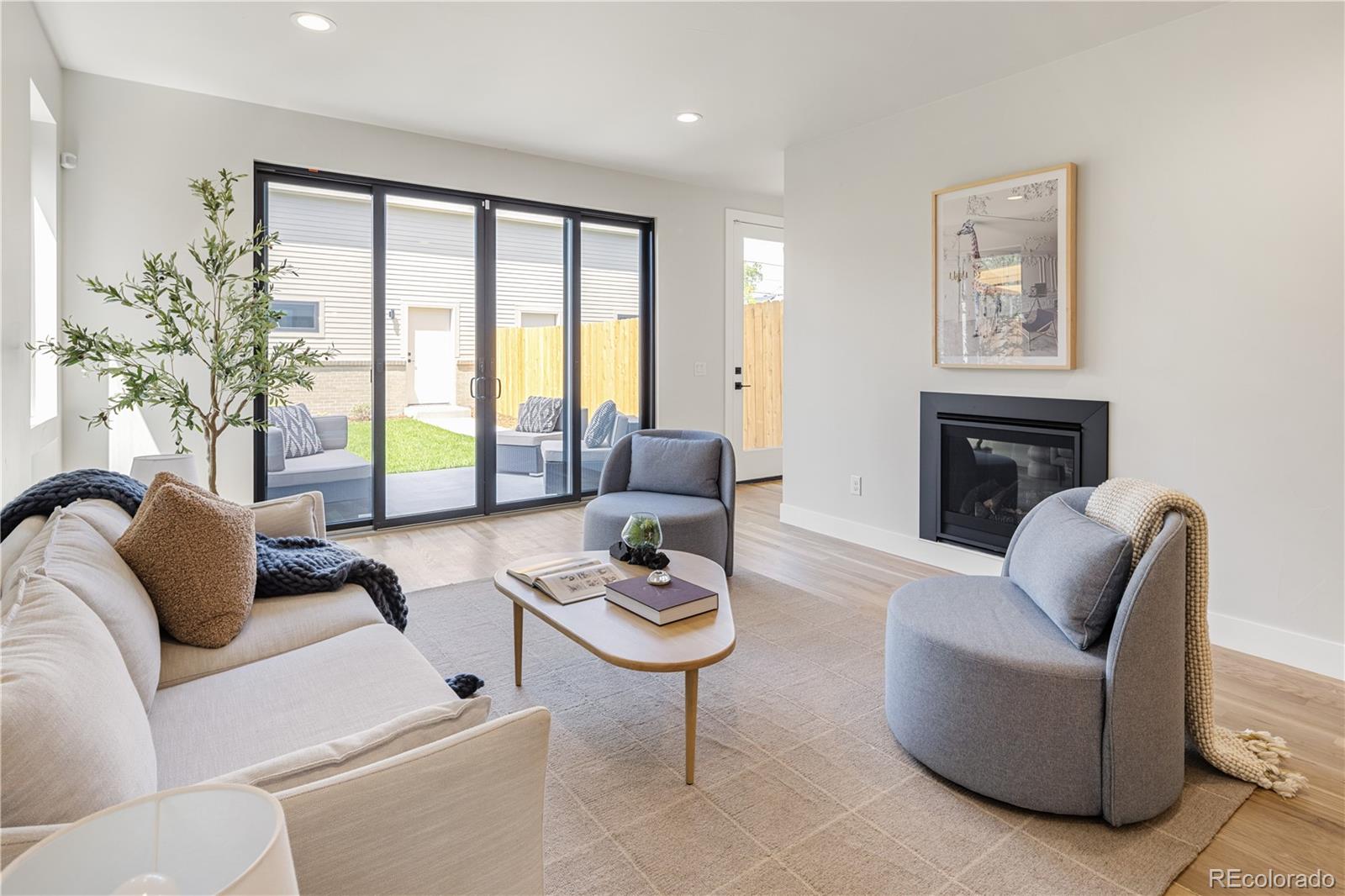 MLS Image #9 for 2143 n high street,denver, Colorado
