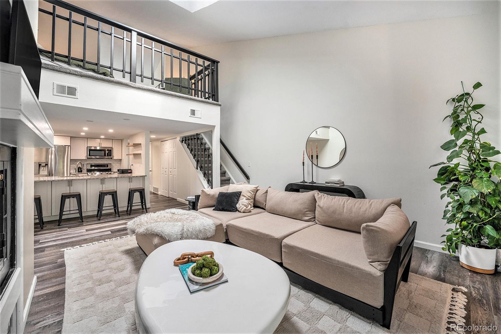 MLS Image #11 for 8055 e colorado avenue,denver, Colorado