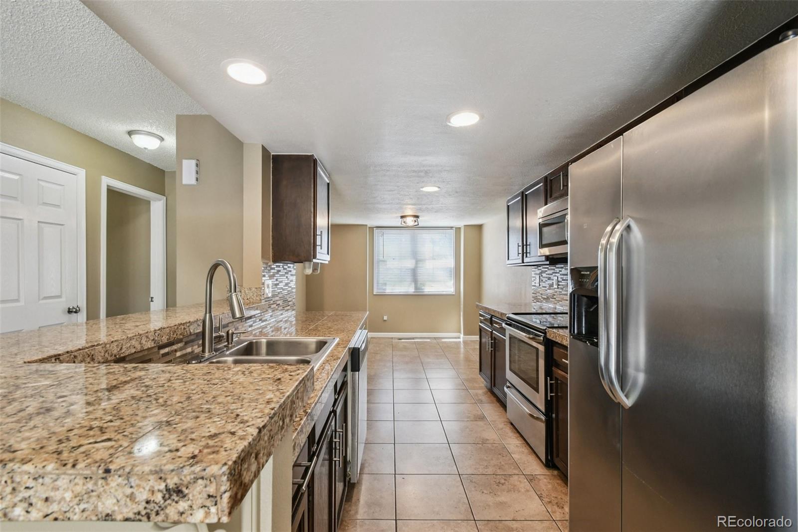 MLS Image #9 for 11623 e cornell circle,aurora, Colorado
