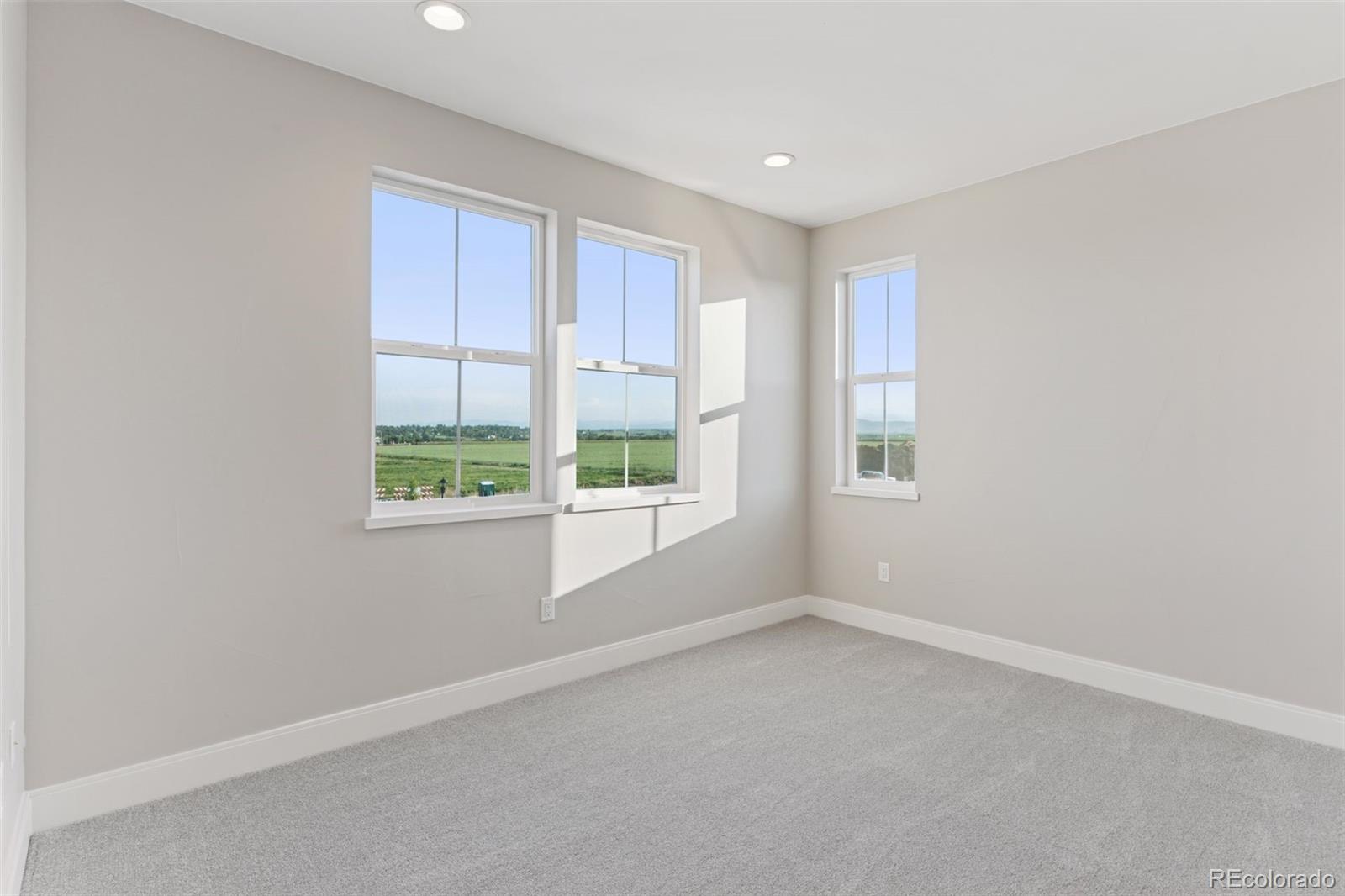 MLS Image #25 for 927  williams way,berthoud, Colorado