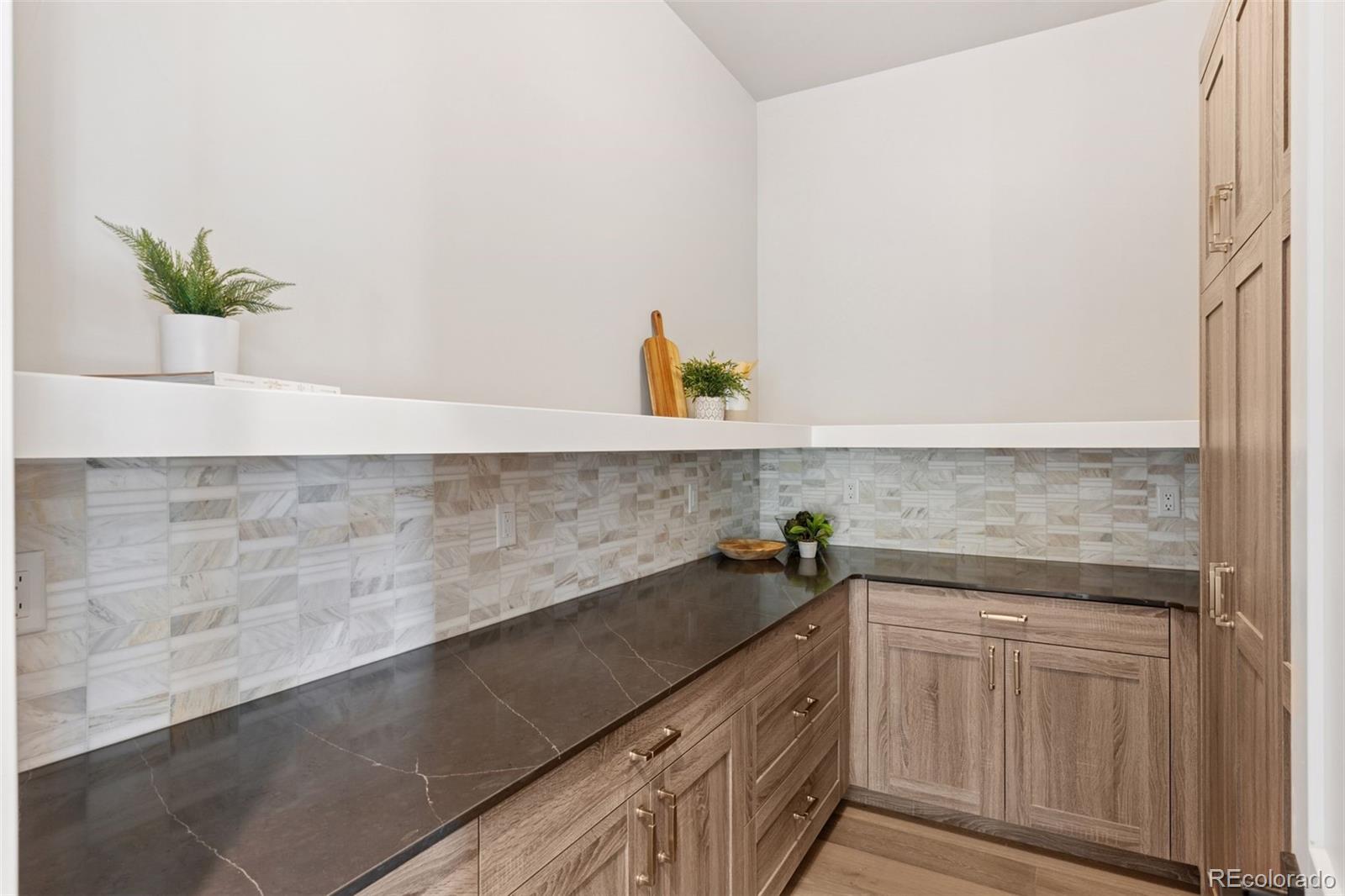 MLS Image #8 for 927  williams way,berthoud, Colorado