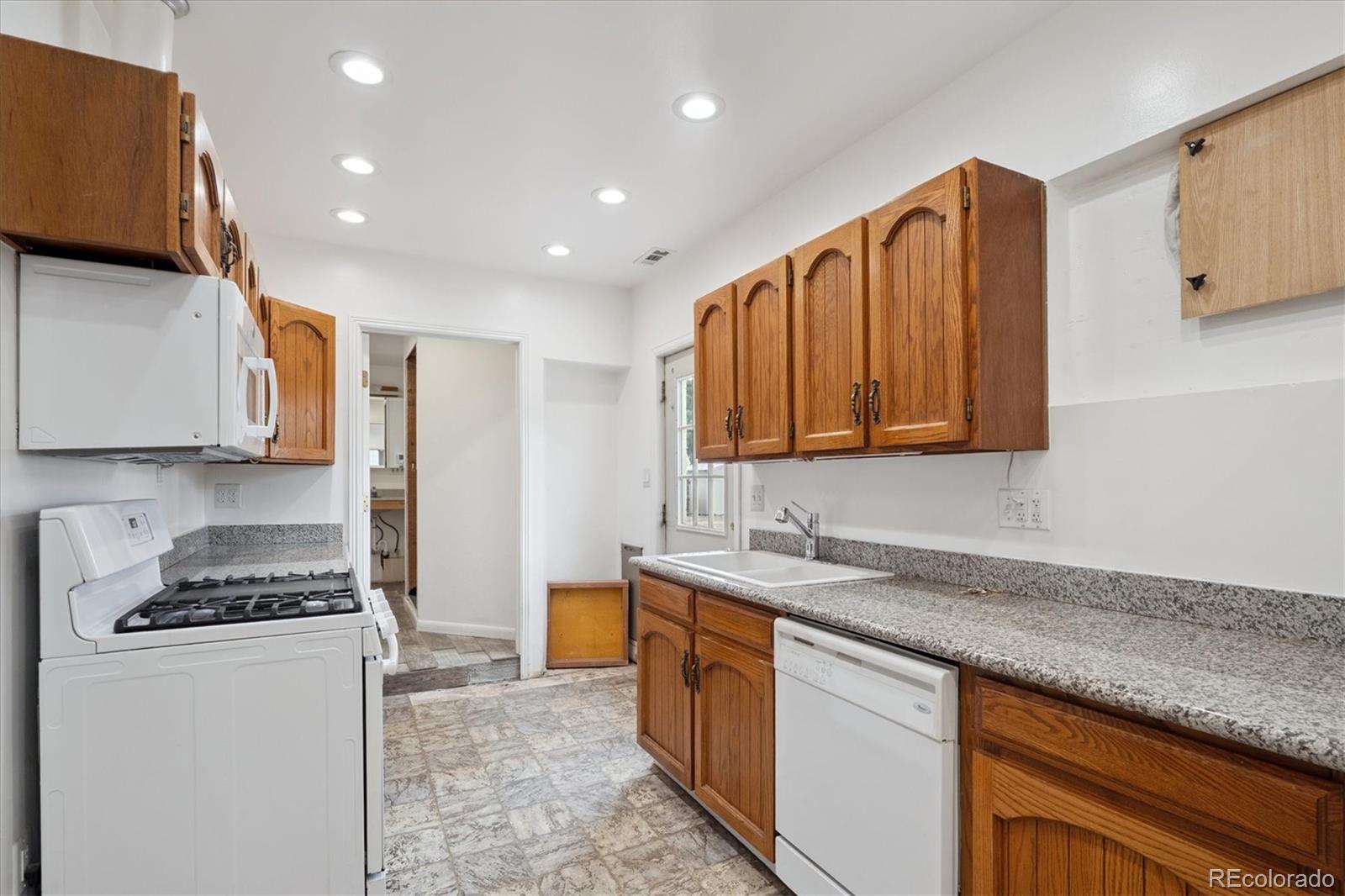 MLS Image #26 for 4300  oak street,wheat ridge, Colorado