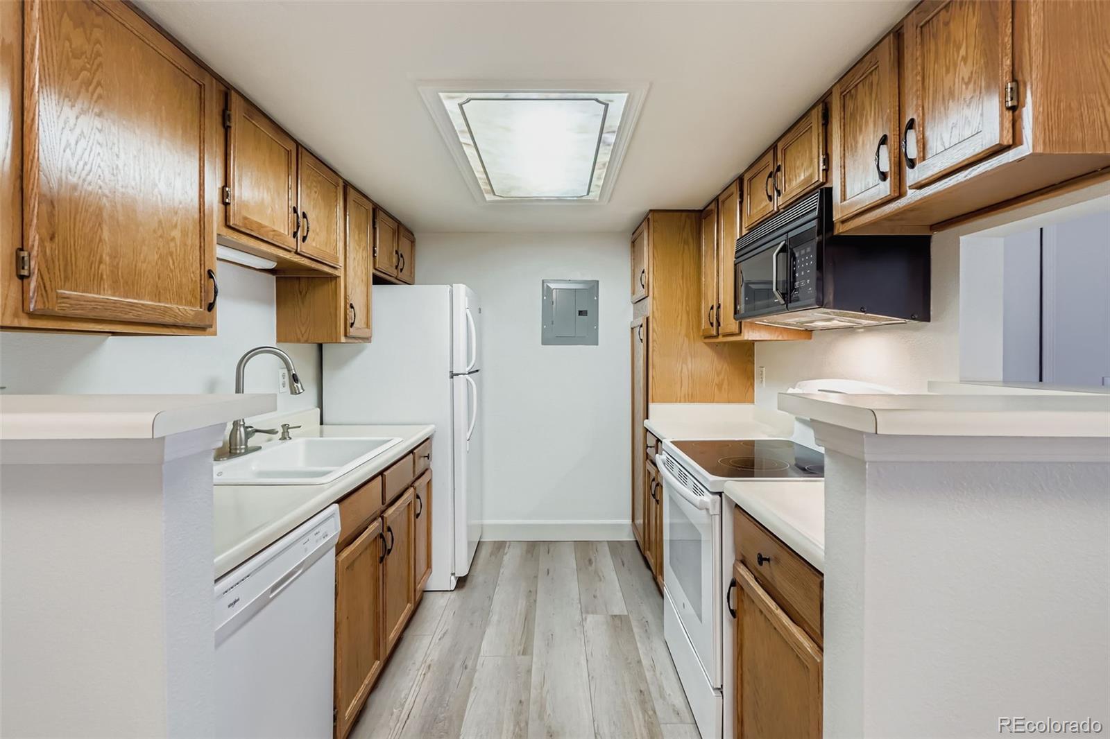 MLS Image #4 for 8600 e alameda avenue 19-104,denver, Colorado
