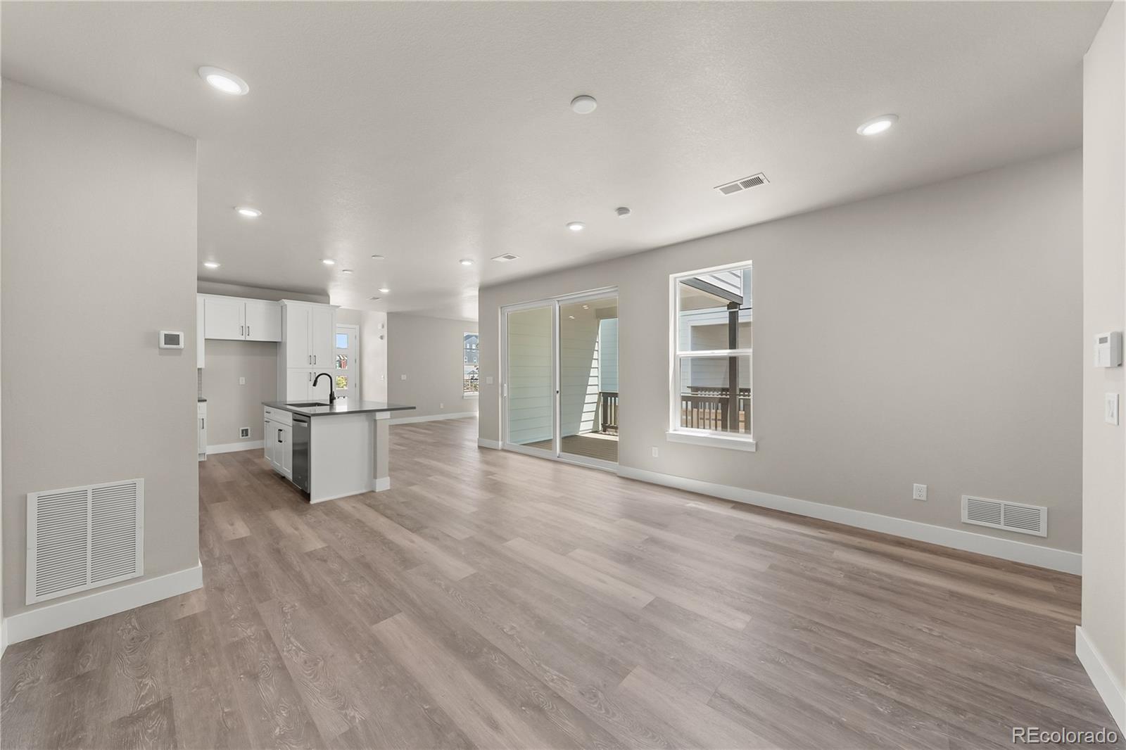 MLS Image #10 for 7192  watercress drive,littleton, Colorado