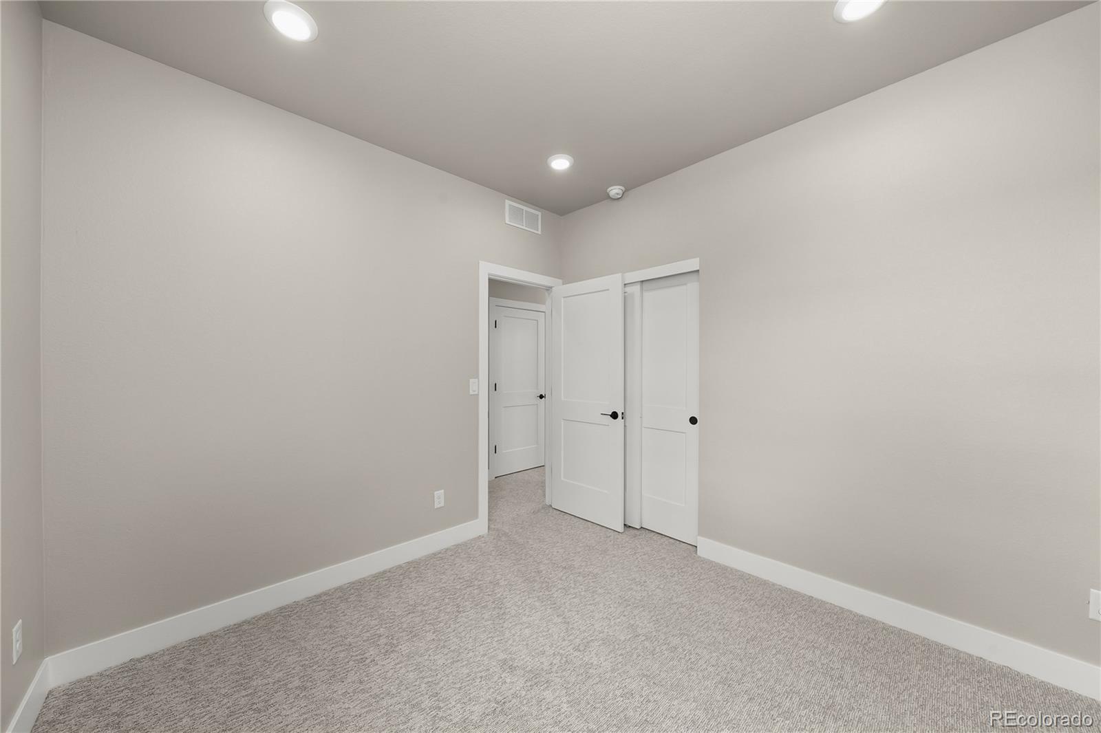 MLS Image #19 for 7192  watercress drive,littleton, Colorado