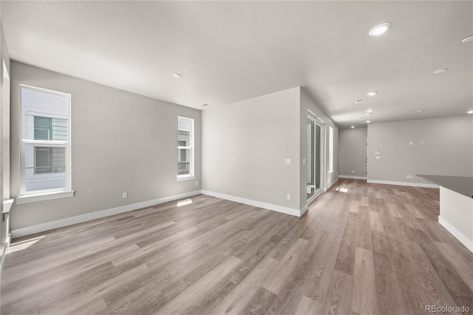 MLS Image #4 for 7192  watercress drive,littleton, Colorado