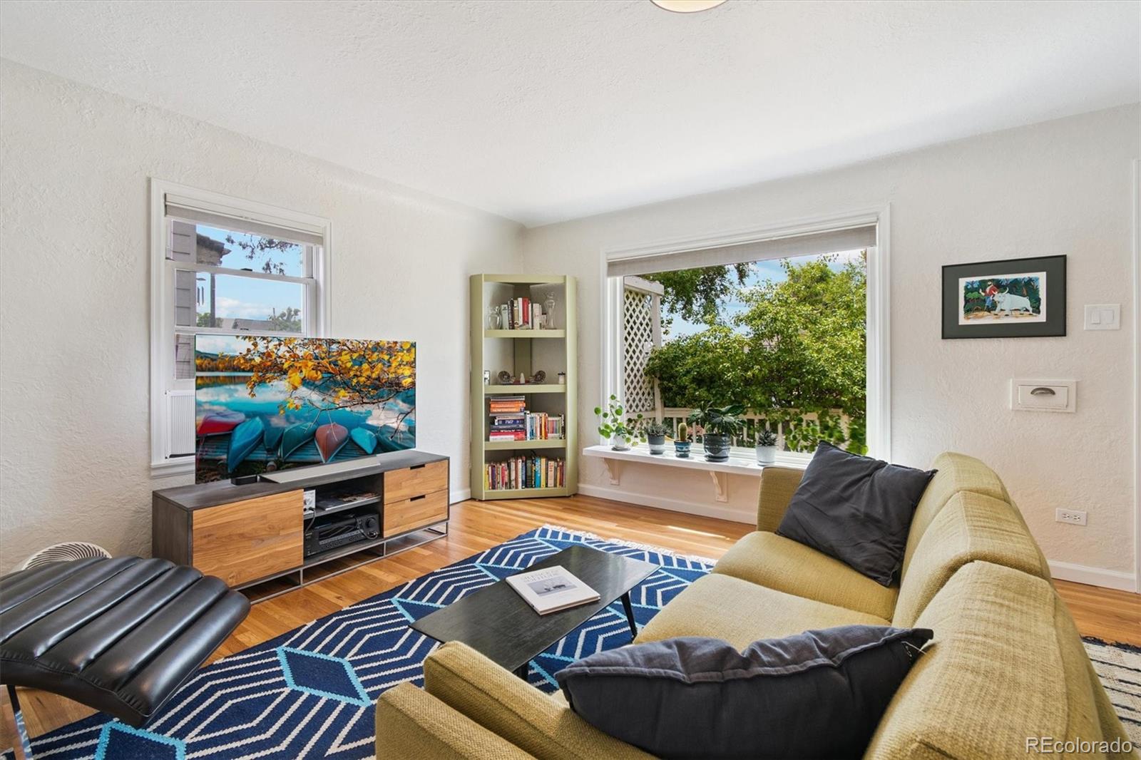 MLS Image #3 for 2158 s cherokee street,denver, Colorado